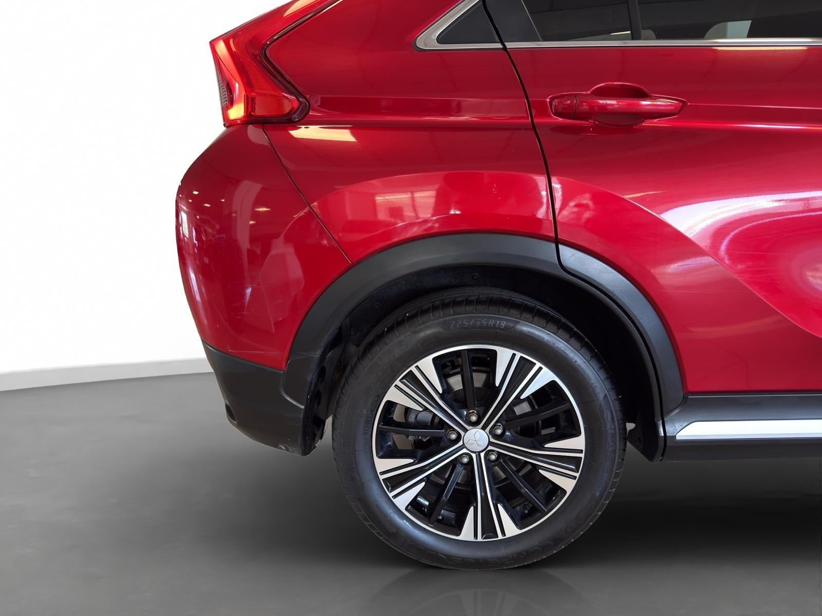 2020 Benzin Otomatik Mitsubishi Eclipse Cross Kırmızı Ermat Motorlu Araçlar ve Tarım Ürünleri Sanayi Ticaret A.Ş.