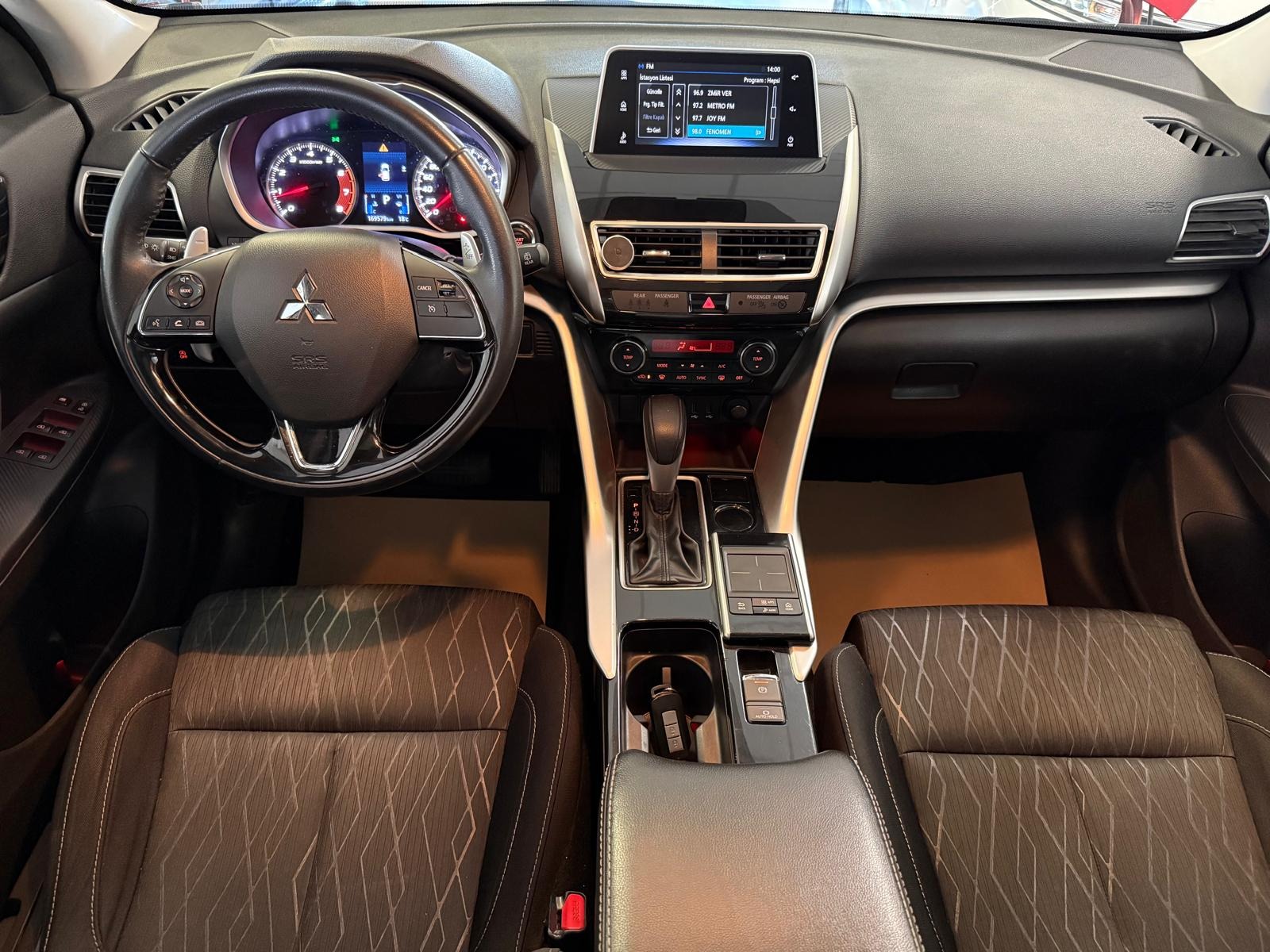 2020 Benzin Otomatik Mitsubishi Eclipse Cross Kırmızı Ermat Motorlu Araçlar ve Tarım Ürünleri Sanayi Ticaret A.Ş.