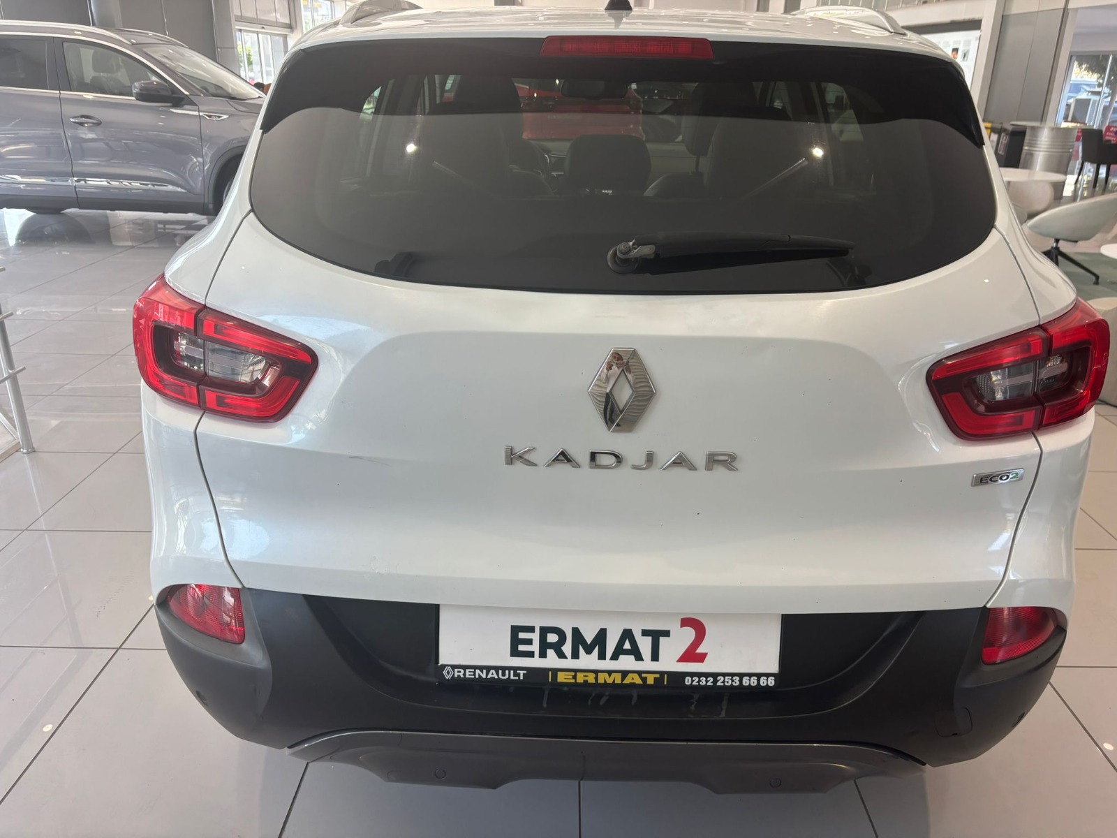 2015 Dizel Otomatik Renault Kadjar Beyaz Ermat Motorlu Araçlar ve Tarım Ürünleri Sanayi Ticaret A.Ş.