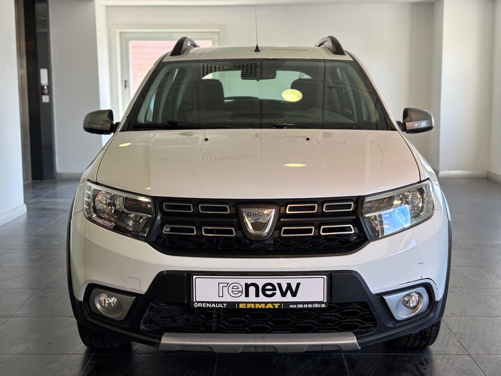 2020 Benzin Otomatik Dacia Sandero Beyaz Ermat Motorlu Araçlar ve Tarım Ürünleri Sanayi Ticaret A.Ş.