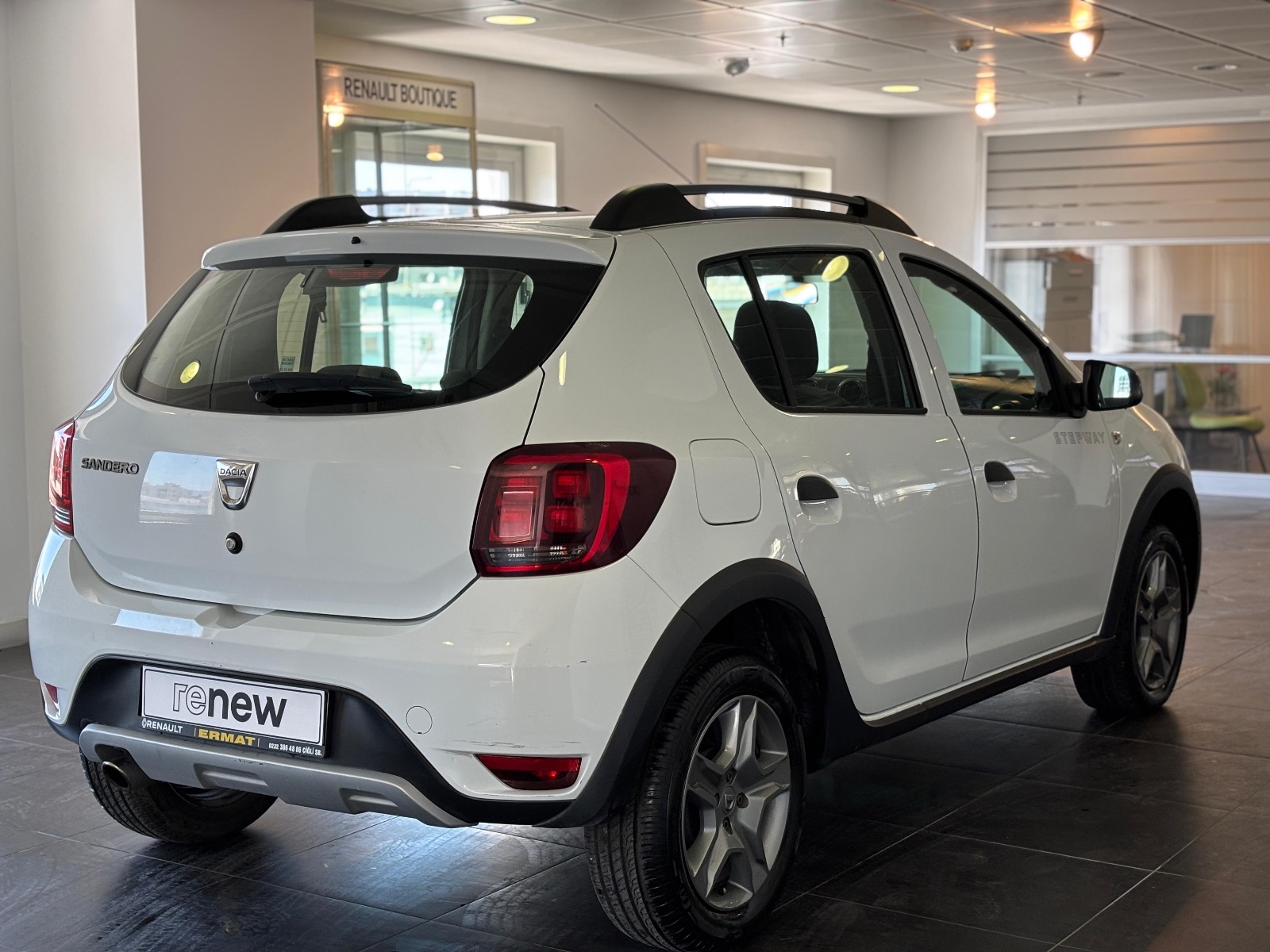 2020 Benzin Otomatik Dacia Sandero Beyaz Ermat Motorlu Araçlar ve Tarım Ürünleri Sanayi Ticaret A.Ş.