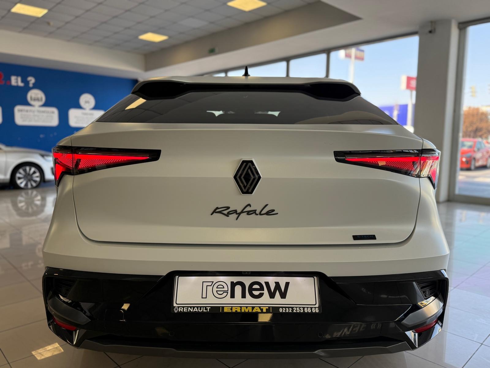 2024 Hybrid Otomatik Renault Rafale Beyaz Ermat Motorlu Araçlar ve Tarım Ürünleri Sanayi Ticaret A.Ş.