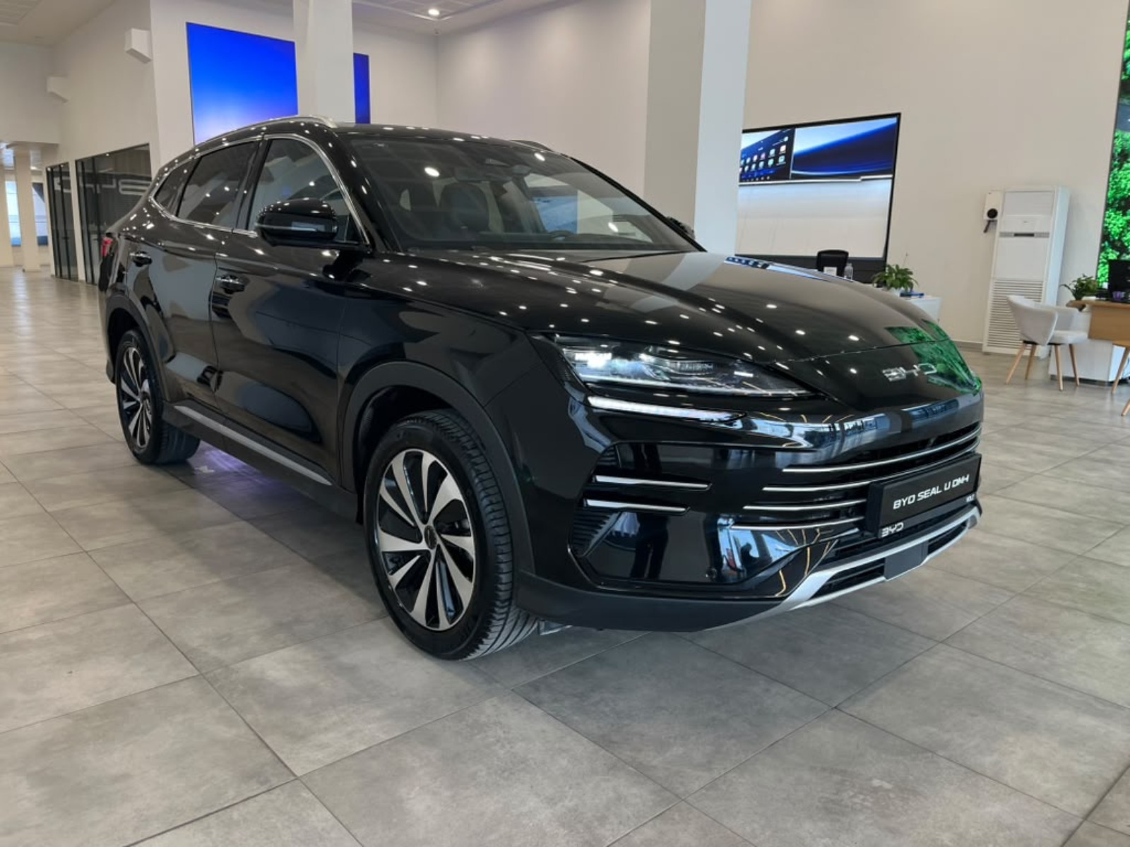2024 Hybrid Otomatik BYD Seal U Siyah Ermat Motorlu Araçlar ve Tarım Ürünleri Sanayi Ticaret A.Ş.
