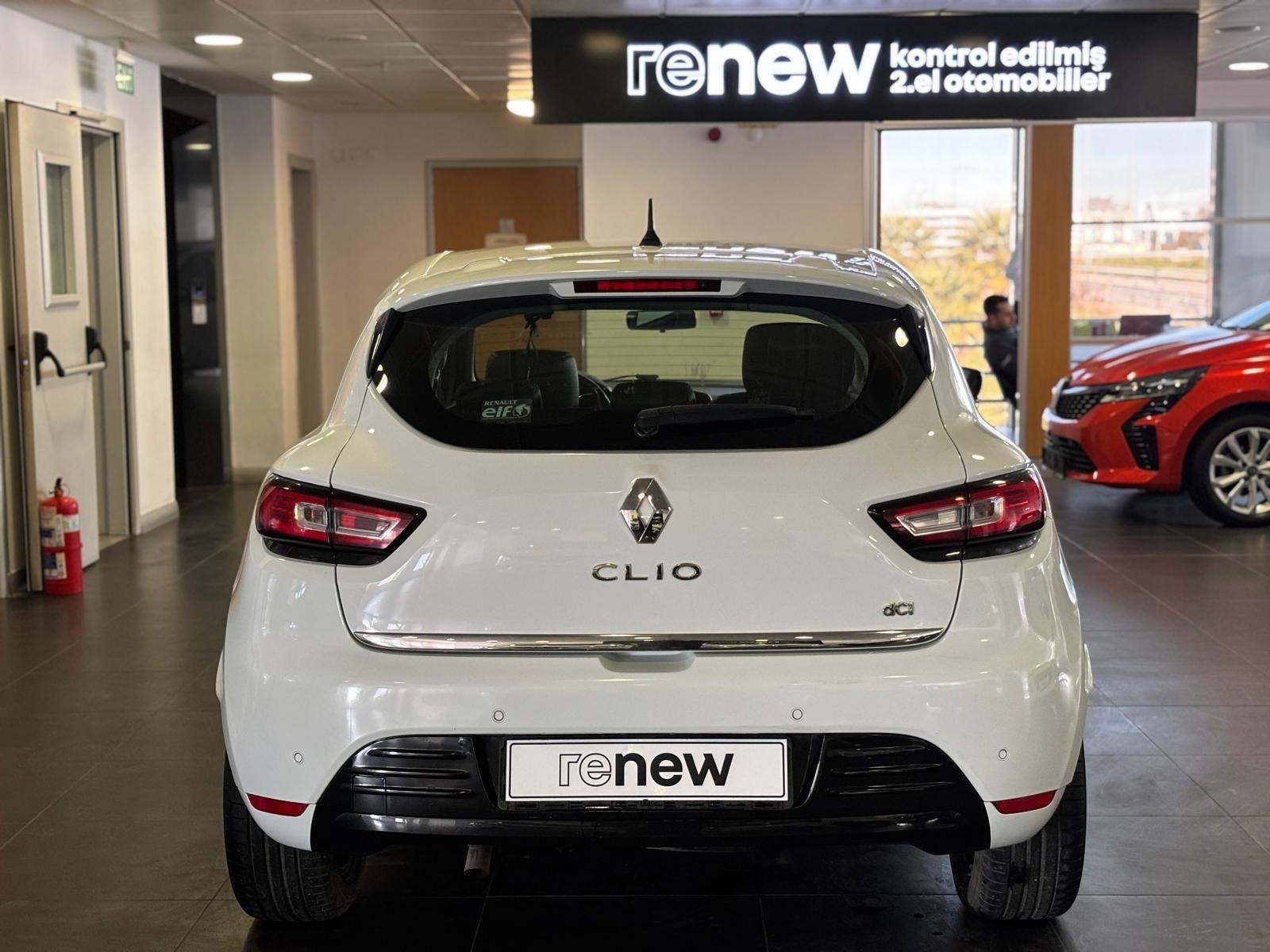 2018 Dizel Otomatik Renault Clio Beyaz Ermat Motorlu Araçlar ve Tarım Ürünleri Sanayi Ticaret A.Ş.