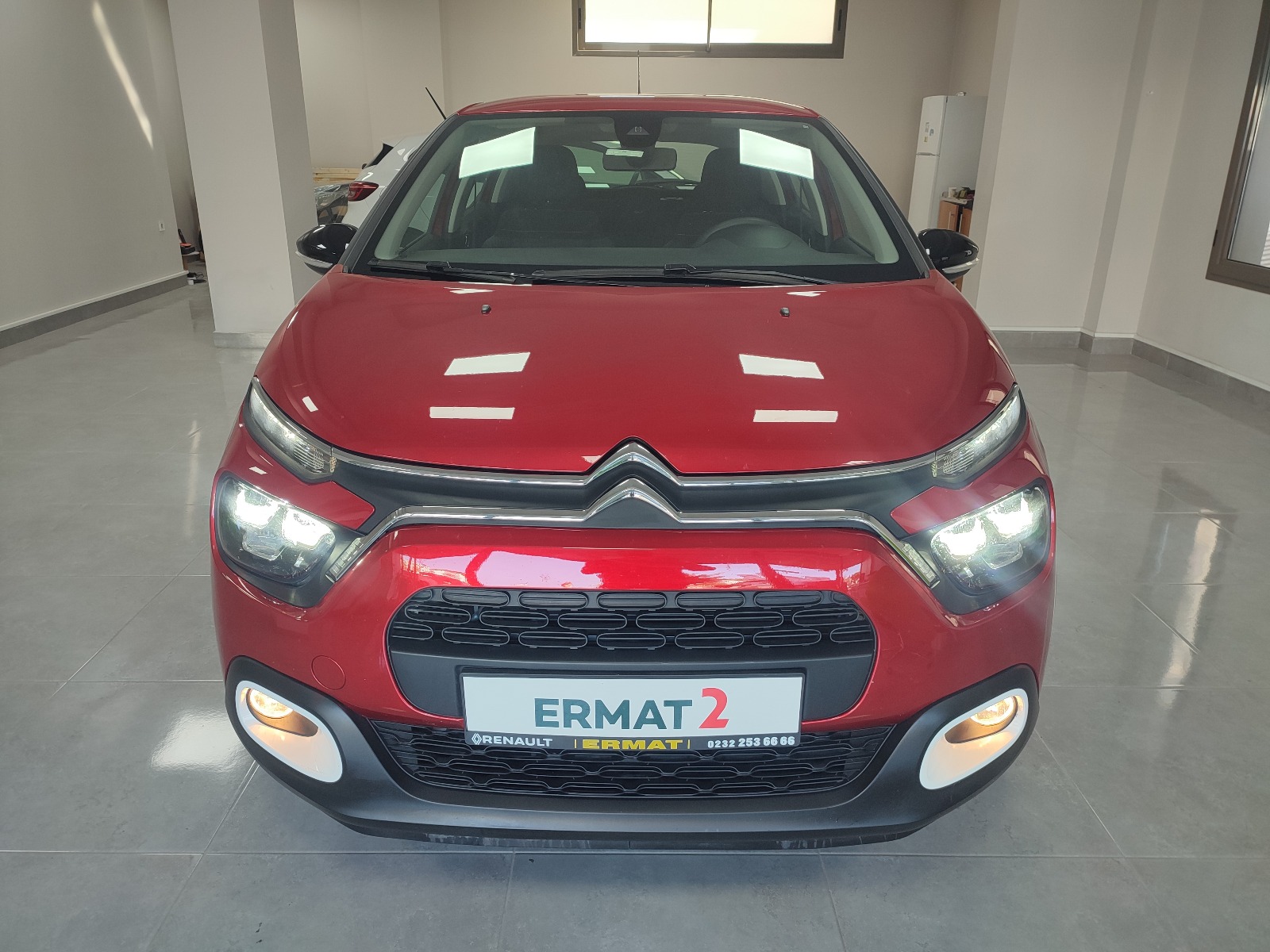 2024 Benzin Otomatik Citroen C3 Kırmızı Ermat Motorlu Araçlar ve Tarım Ürünleri Sanayi Ticaret A.Ş.