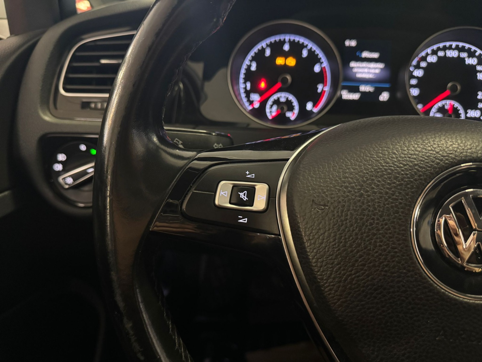 2017 Benzin Manuel Volkswagen Golf Beyaz Ermat Motorlu Araçlar ve Tarım Ürünleri Sanayi Ticaret A.Ş.