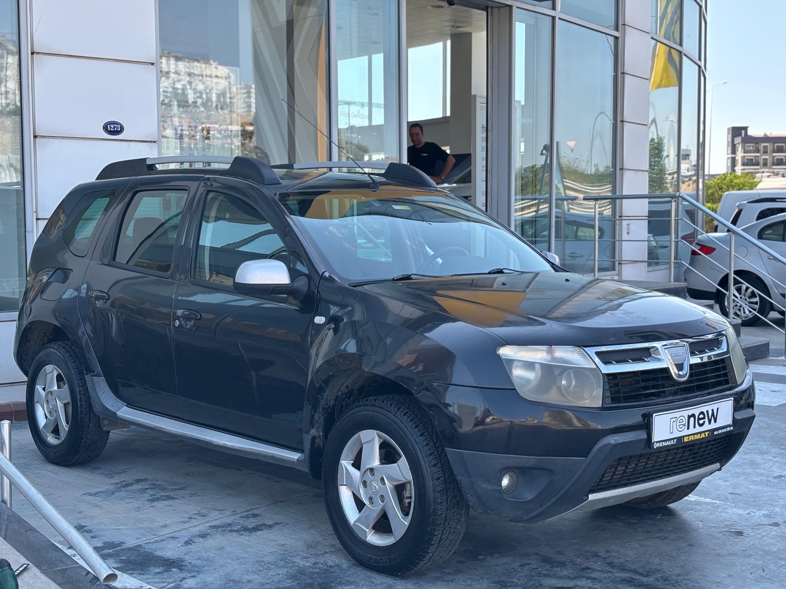 2011 Dizel Manuel Dacia Duster Siyah Ermat Motorlu Araçlar ve Tarım Ürünleri Sanayi Ticaret A.Ş.