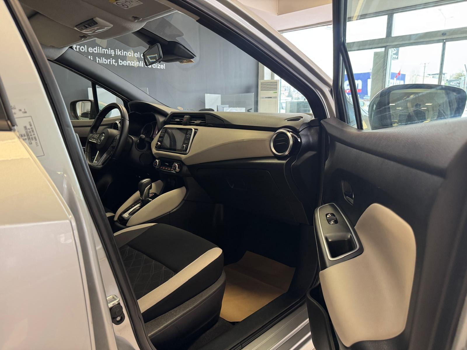 2022 Benzin Otomatik Nissan Micra Gri Ermat Motorlu Araçlar ve Tarım Ürünleri Sanayi Ticaret A.Ş.