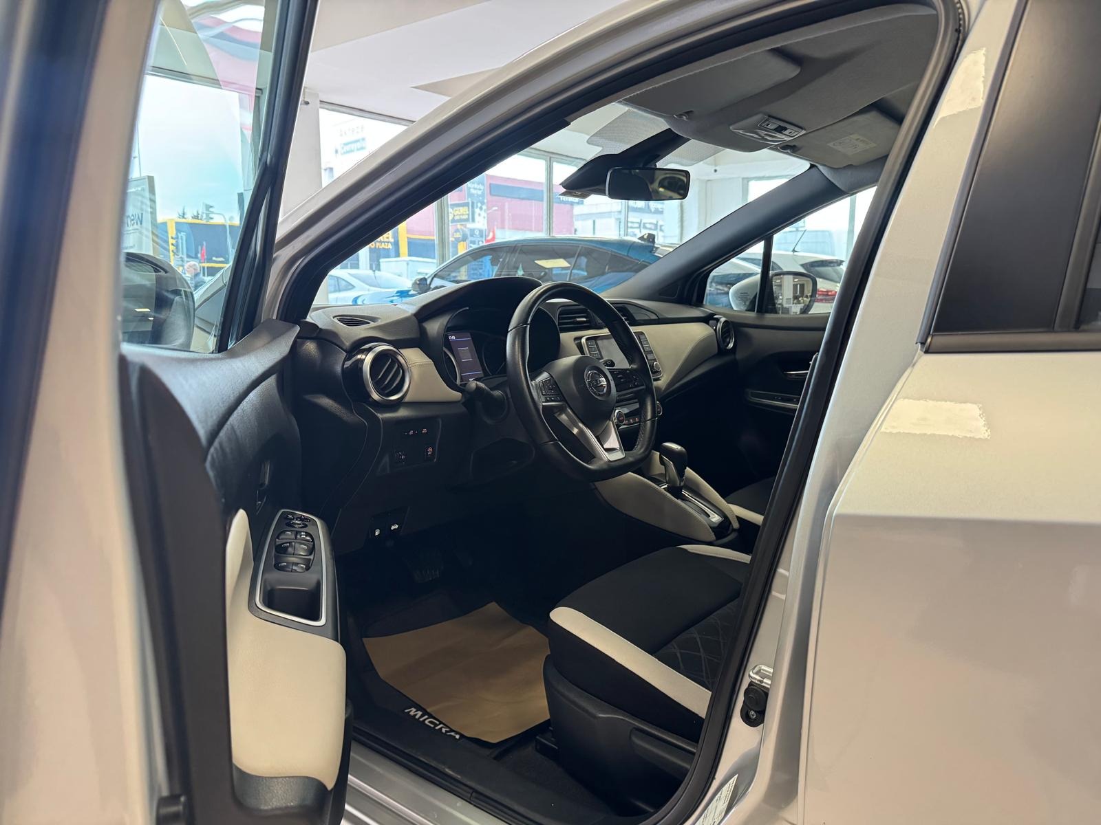 2022 Benzin Otomatik Nissan Micra Gri Ermat Motorlu Araçlar ve Tarım Ürünleri Sanayi Ticaret A.Ş.