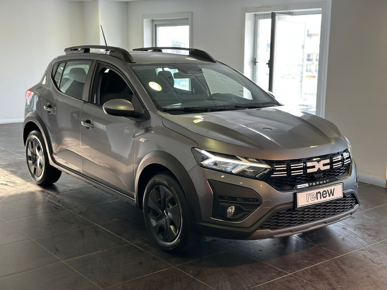 2025 Benzin Otomatik Dacia Sandero Gri Ermat Motorlu Araçlar ve Tarım Ürünleri Sanayi Ticaret A.Ş.