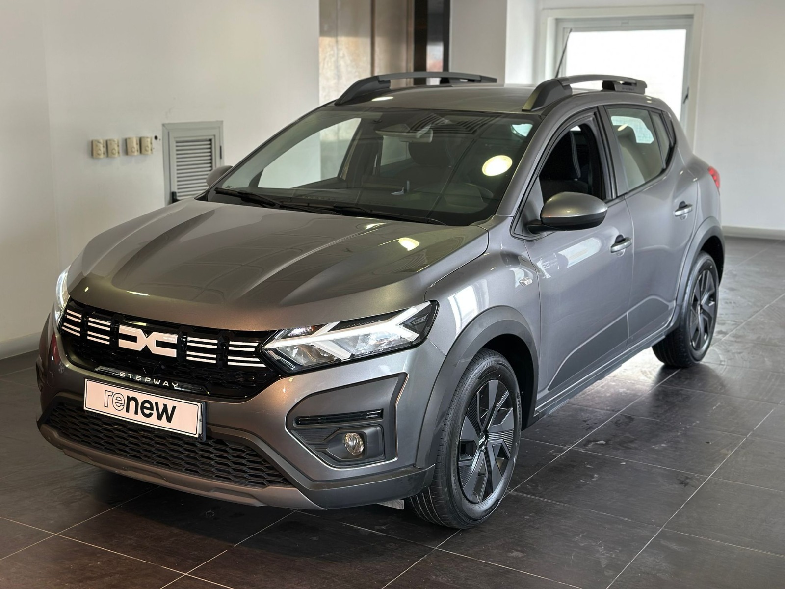 2025 Benzin Otomatik Dacia Sandero Gri Ermat Motorlu Araçlar ve Tarım Ürünleri Sanayi Ticaret A.Ş.