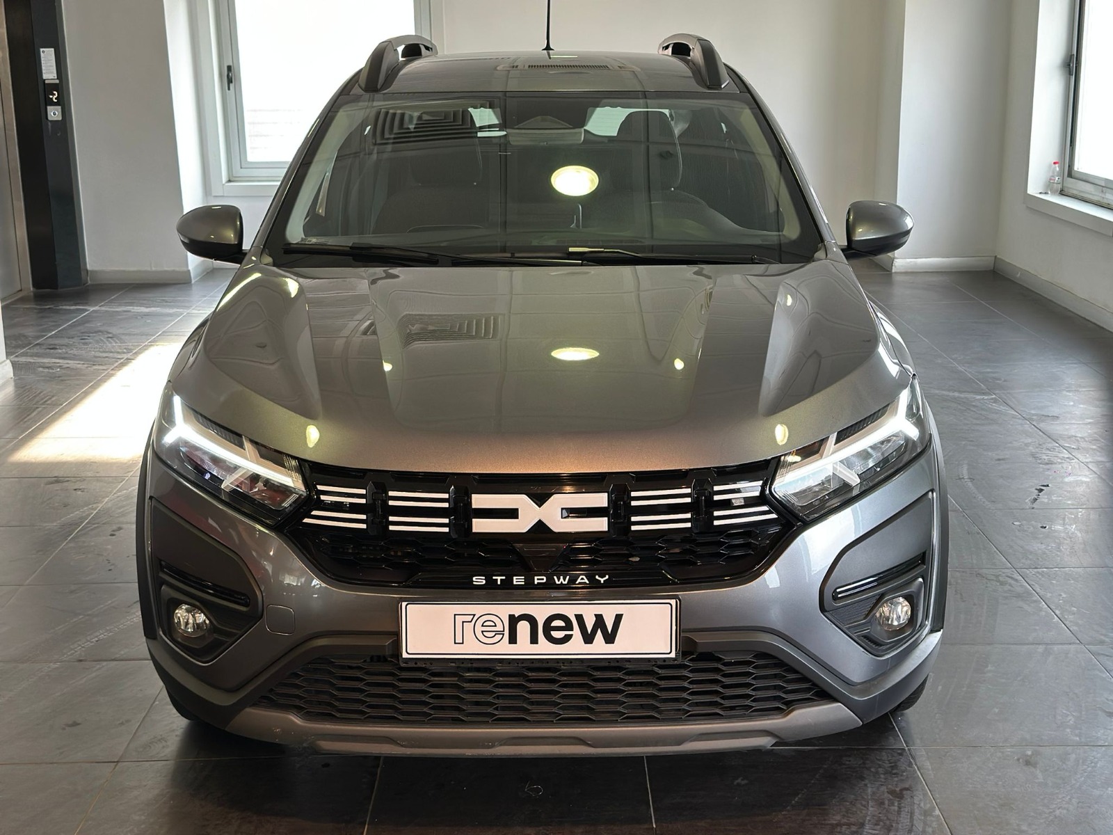 2025 Benzin Otomatik Dacia Sandero Gri Ermat Motorlu Araçlar ve Tarım Ürünleri Sanayi Ticaret A.Ş.