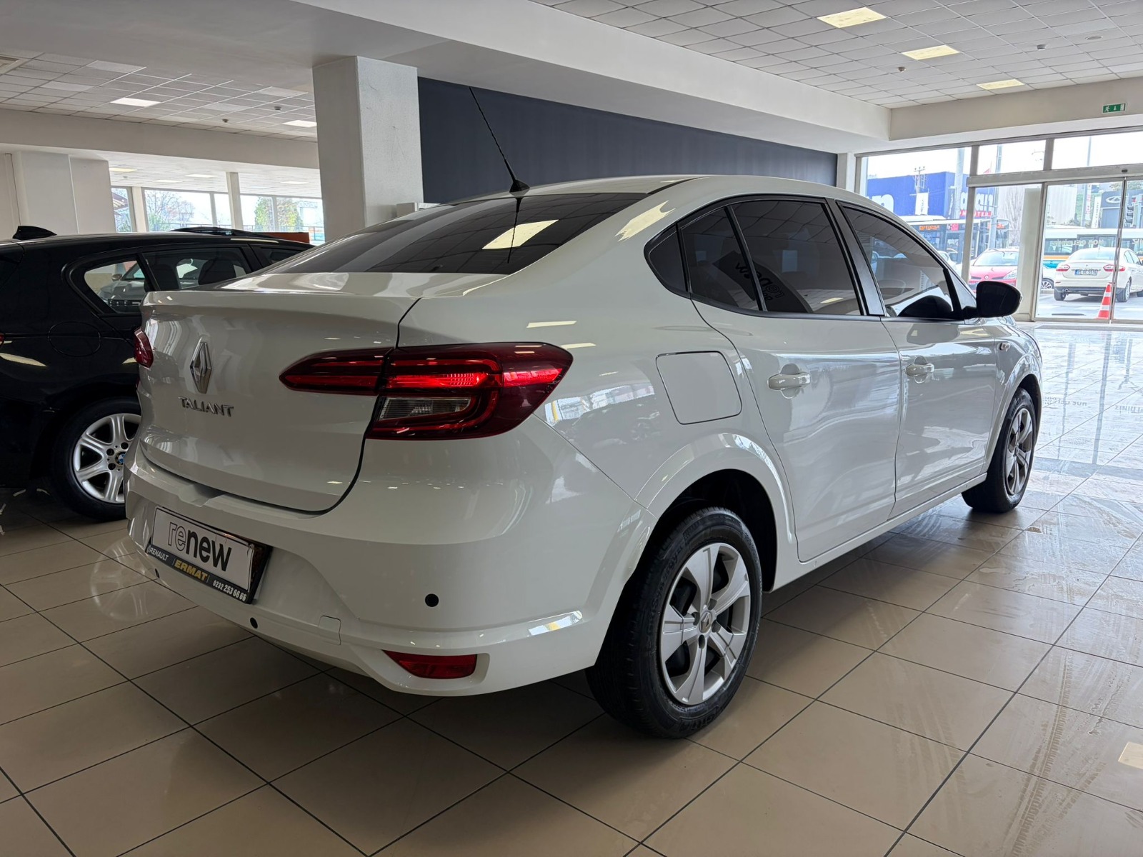 2023 Benzin Otomatik Renault Taliant Beyaz Ermat Motorlu Araçlar ve Tarım Ürünleri Sanayi Ticaret A.Ş.