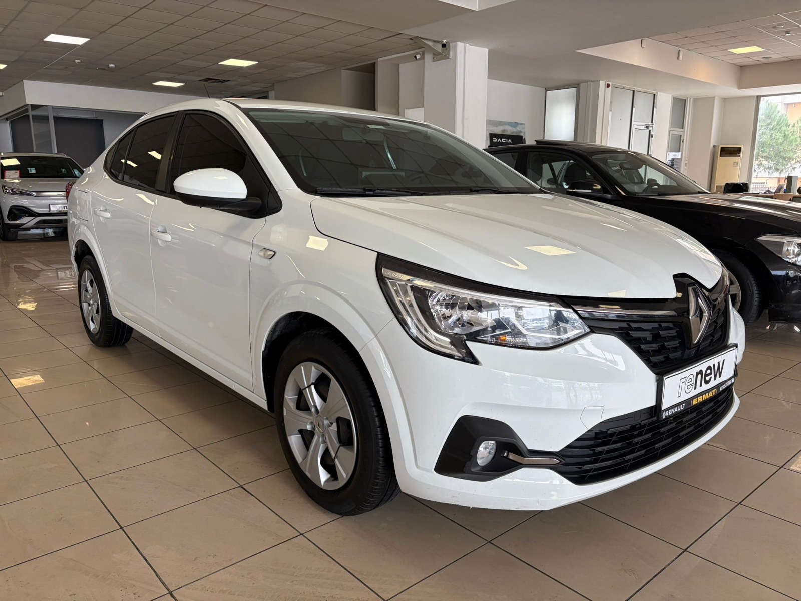 2023 Benzin Otomatik Renault Taliant Beyaz Ermat Motorlu Araçlar ve Tarım Ürünleri Sanayi Ticaret A.Ş.