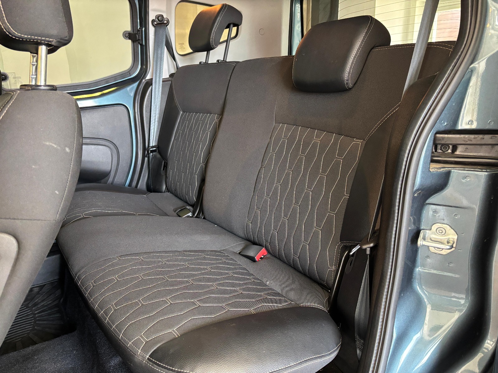 2023 Benzin + LPG Manuel Fiat Fiorino Mavi Ermat Motorlu Araçlar ve Tarım Ürünleri Sanayi Ticaret A.Ş.
