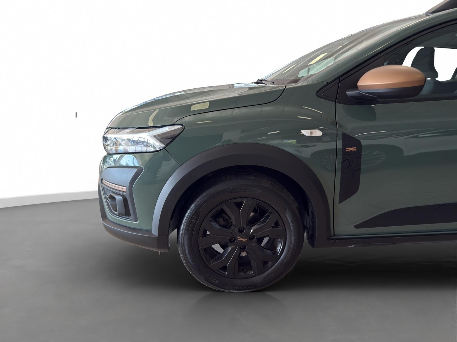 2025 Benzin Otomatik Dacia Sandero Stepway Yeşil Ermat Motorlu Araçlar ve Tarım Ürünleri Sanayi Ticaret A.Ş.