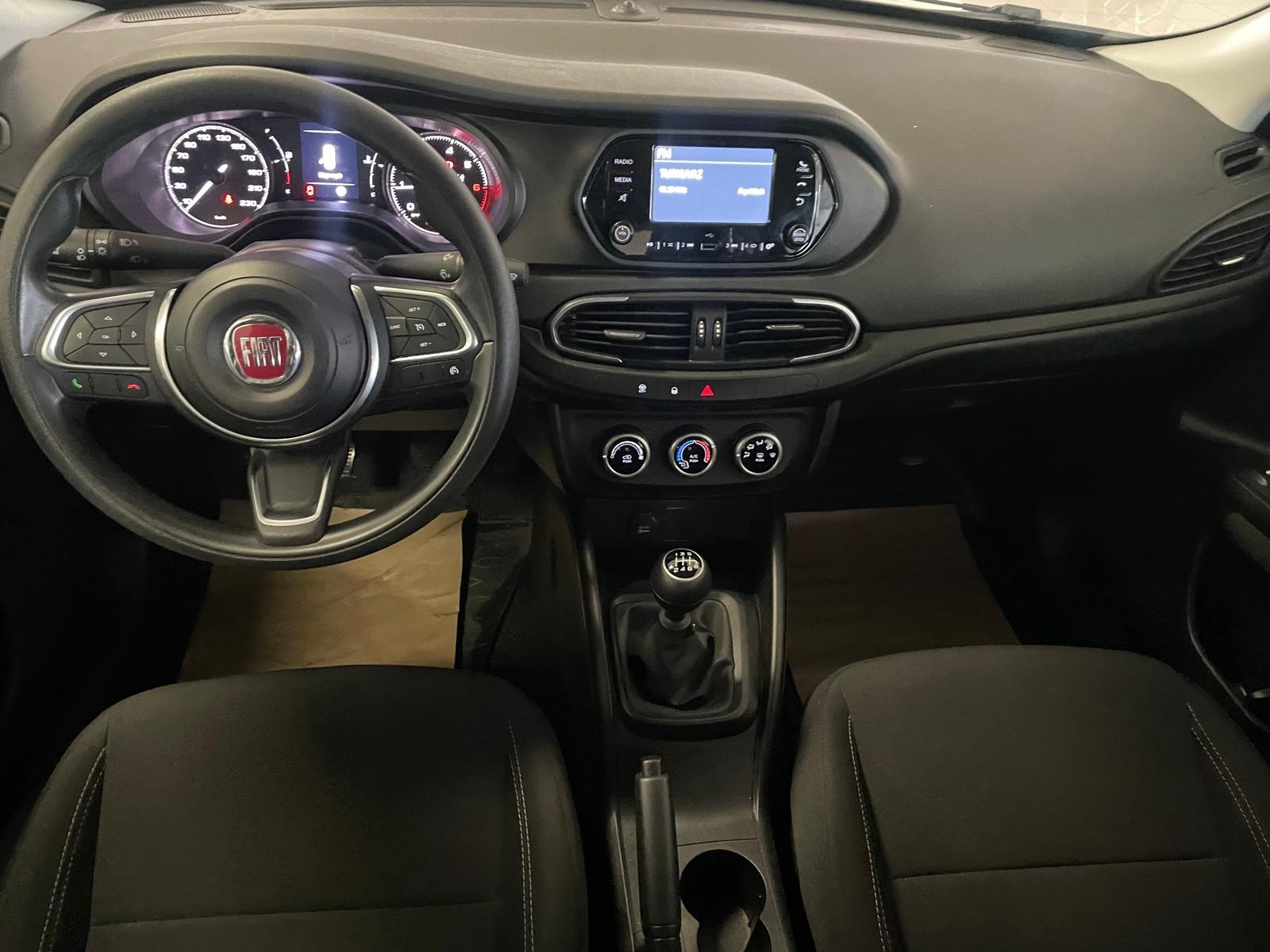 2025 Benzin Manuel Fiat Egea Cross Beyaz Ermat Motorlu Araçlar ve Tarım Ürünleri Sanayi Ticaret A.Ş.