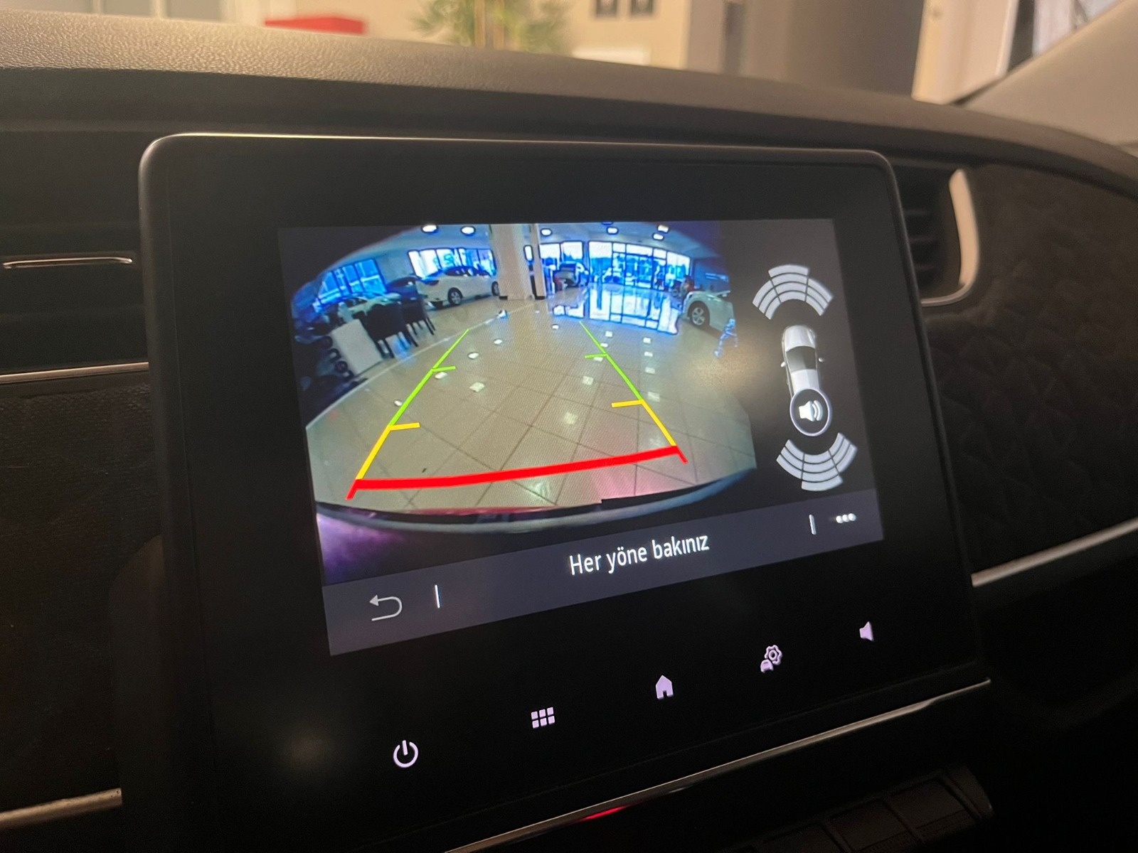 2023 Elektrik Otomatik Renault Zoe Kırmızı Ermat Motorlu Araçlar ve Tarım Ürünleri Sanayi Ticaret A.Ş.