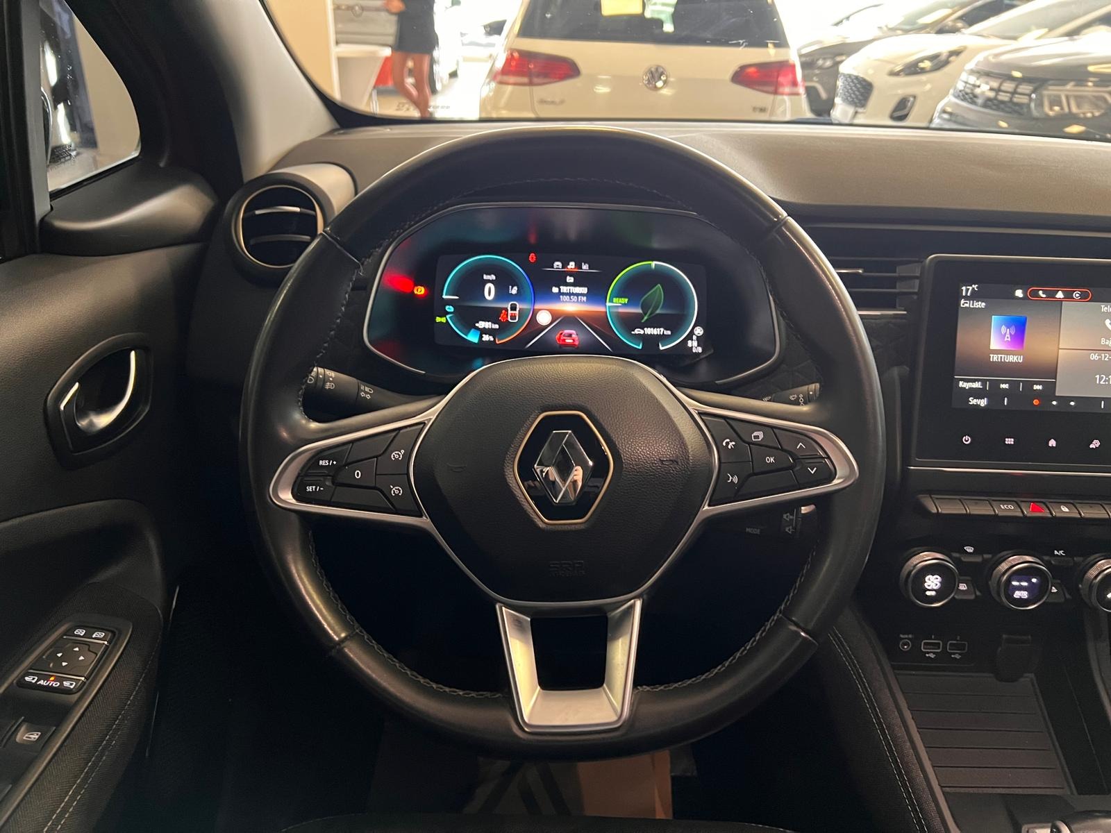 2023 Elektrik Otomatik Renault Zoe Kırmızı Ermat Motorlu Araçlar ve Tarım Ürünleri Sanayi Ticaret A.Ş.