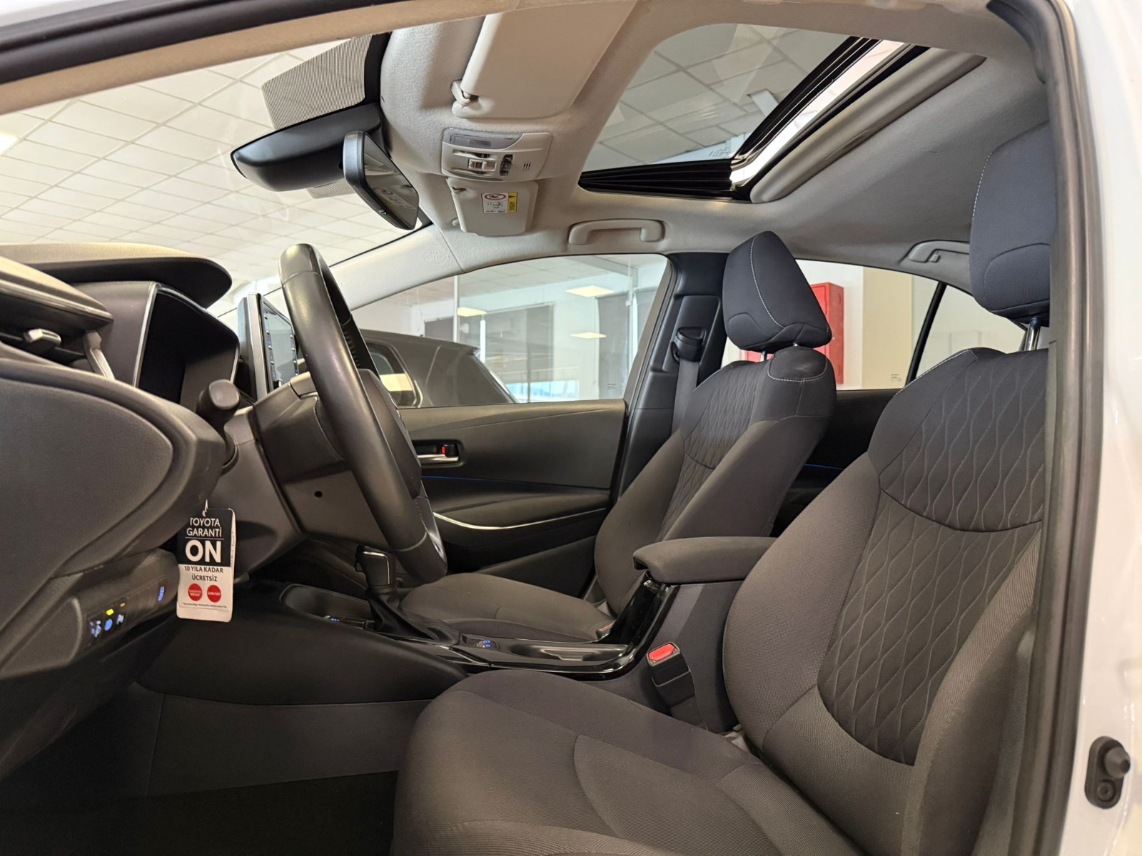 2022 Benzin Otomatik Toyota Corolla Beyaz Ermat Motorlu Araçlar ve Tarım Ürünleri Sanayi Ticaret A.Ş.
