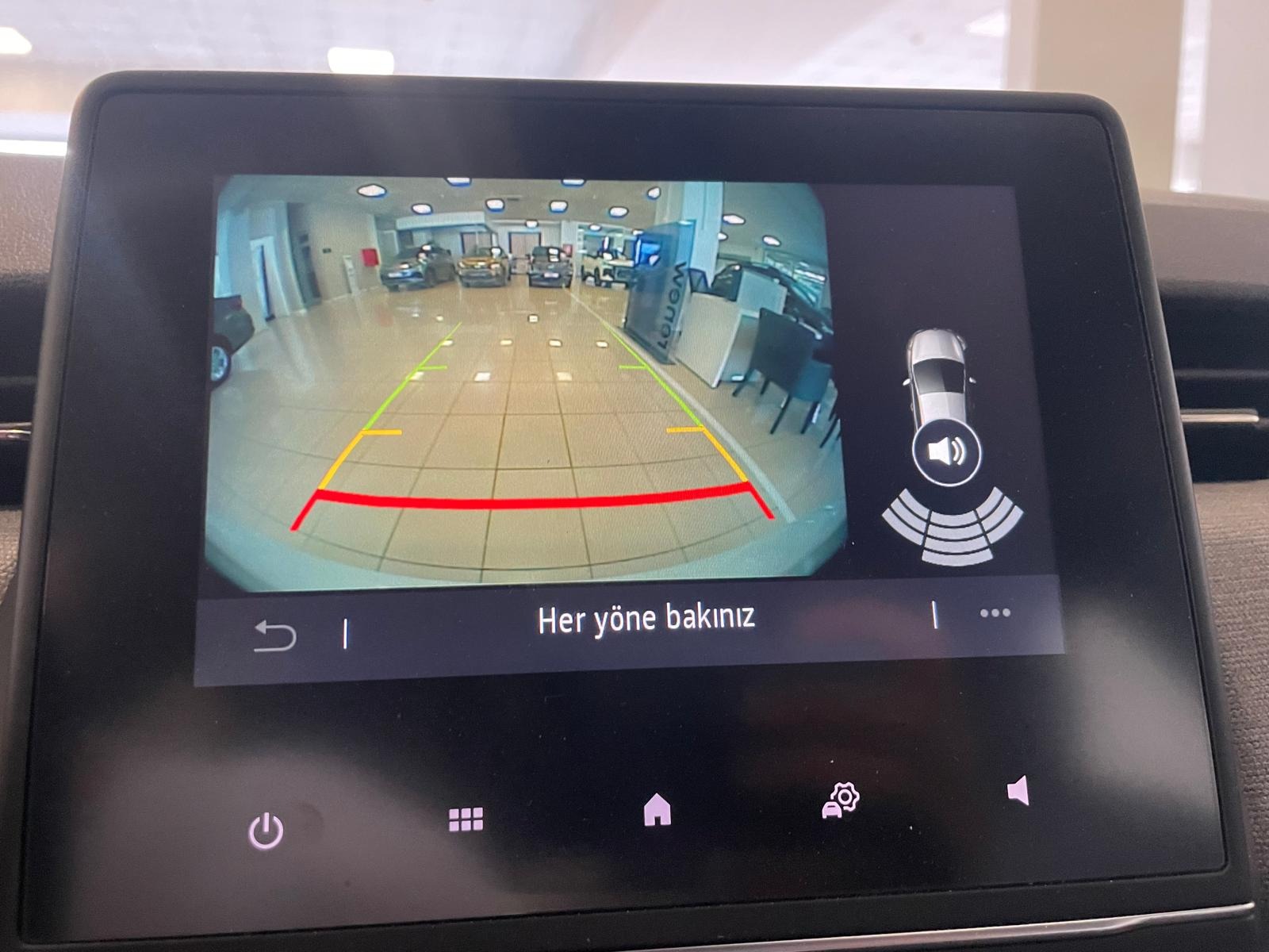 2025 Benzin Otomatik Renault Clio Beyaz Ermat Motorlu Araçlar ve Tarım Ürünleri Sanayi Ticaret A.Ş.