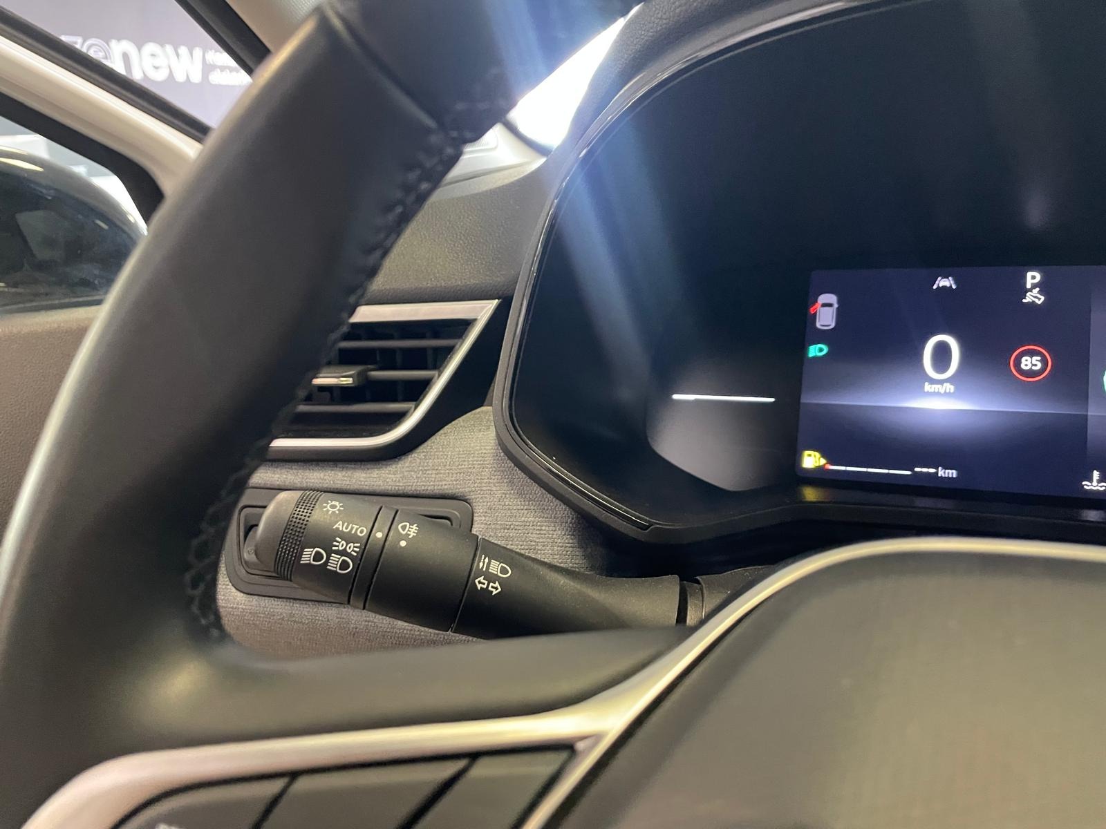 2025 Benzin Otomatik Renault Clio Beyaz Ermat Motorlu Araçlar ve Tarım Ürünleri Sanayi Ticaret A.Ş.