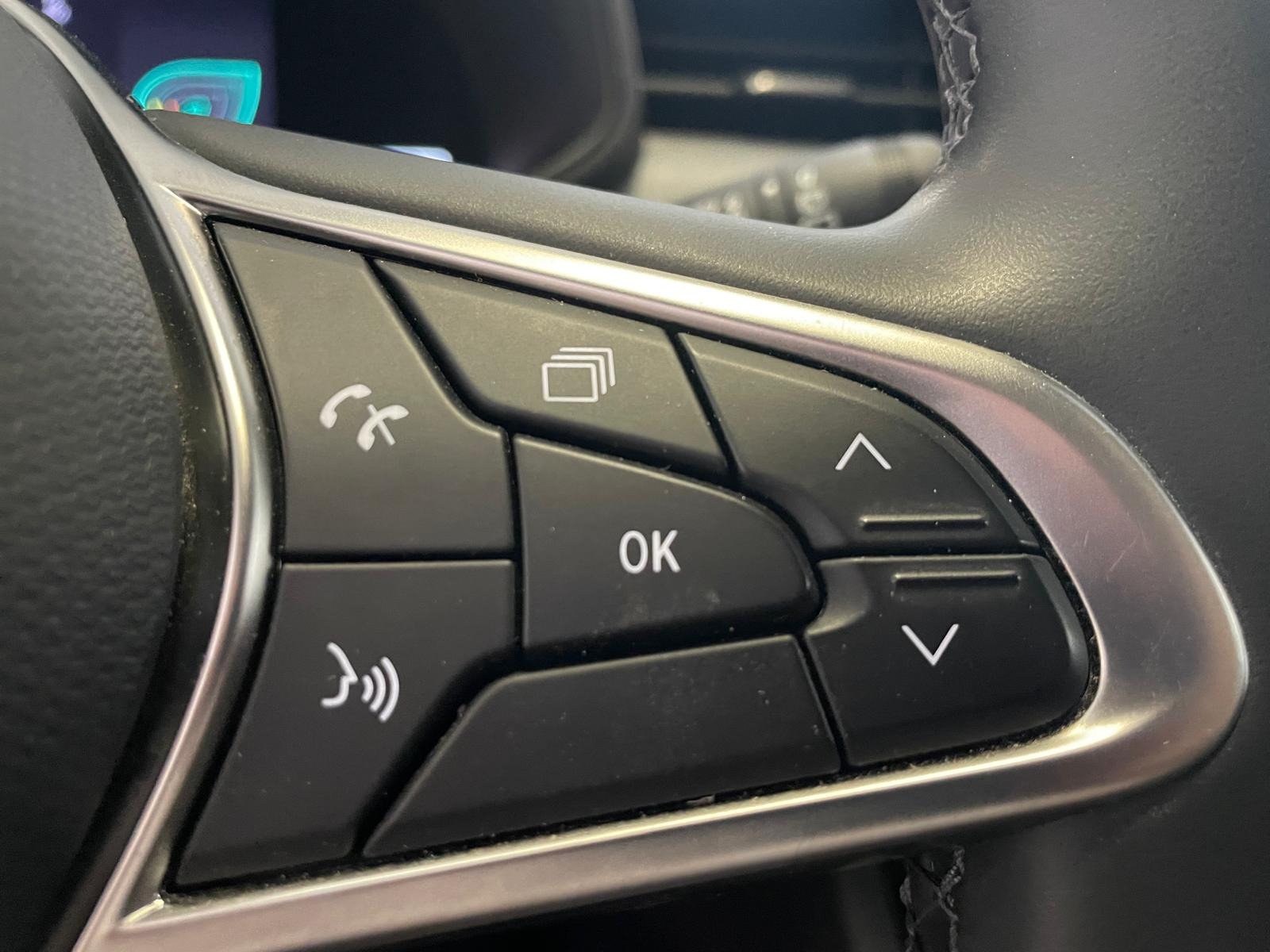 2025 Benzin Otomatik Renault Clio Beyaz Ermat Motorlu Araçlar ve Tarım Ürünleri Sanayi Ticaret A.Ş.
