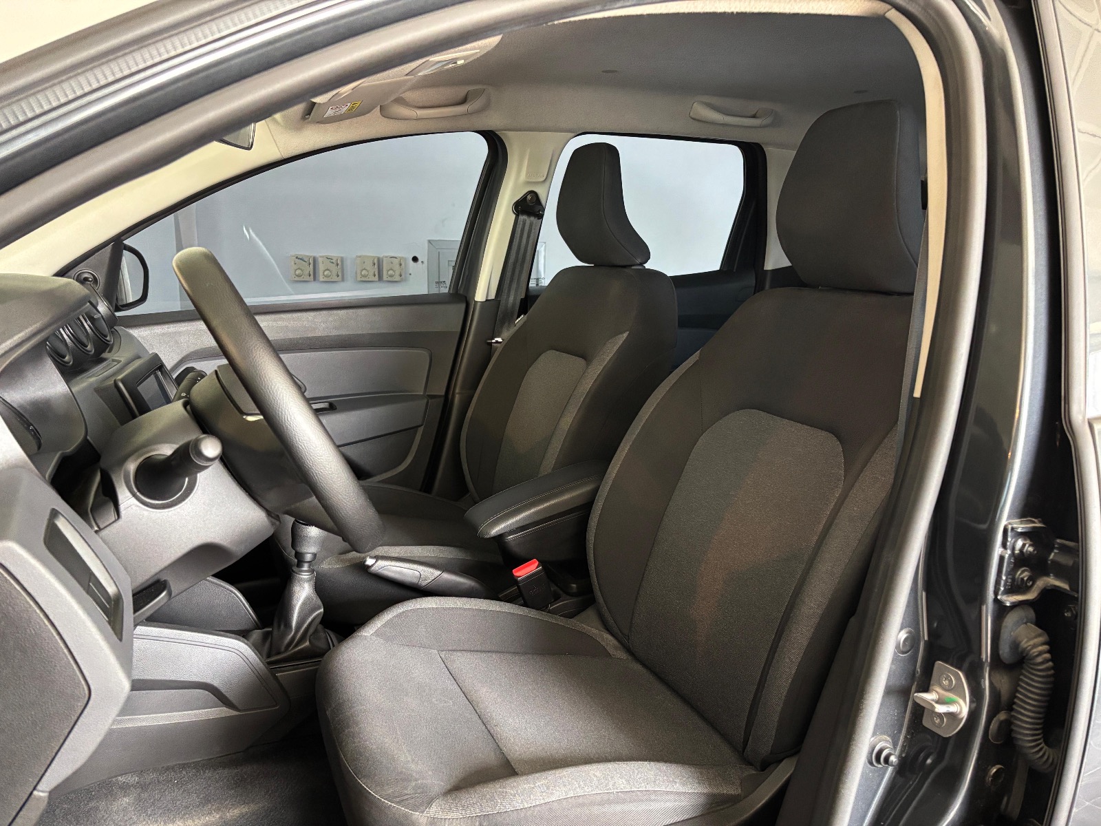 2022 Benzin + LPG Manuel Dacia Duster Gri Ermat Motorlu Araçlar ve Tarım Ürünleri Sanayi Ticaret A.Ş.