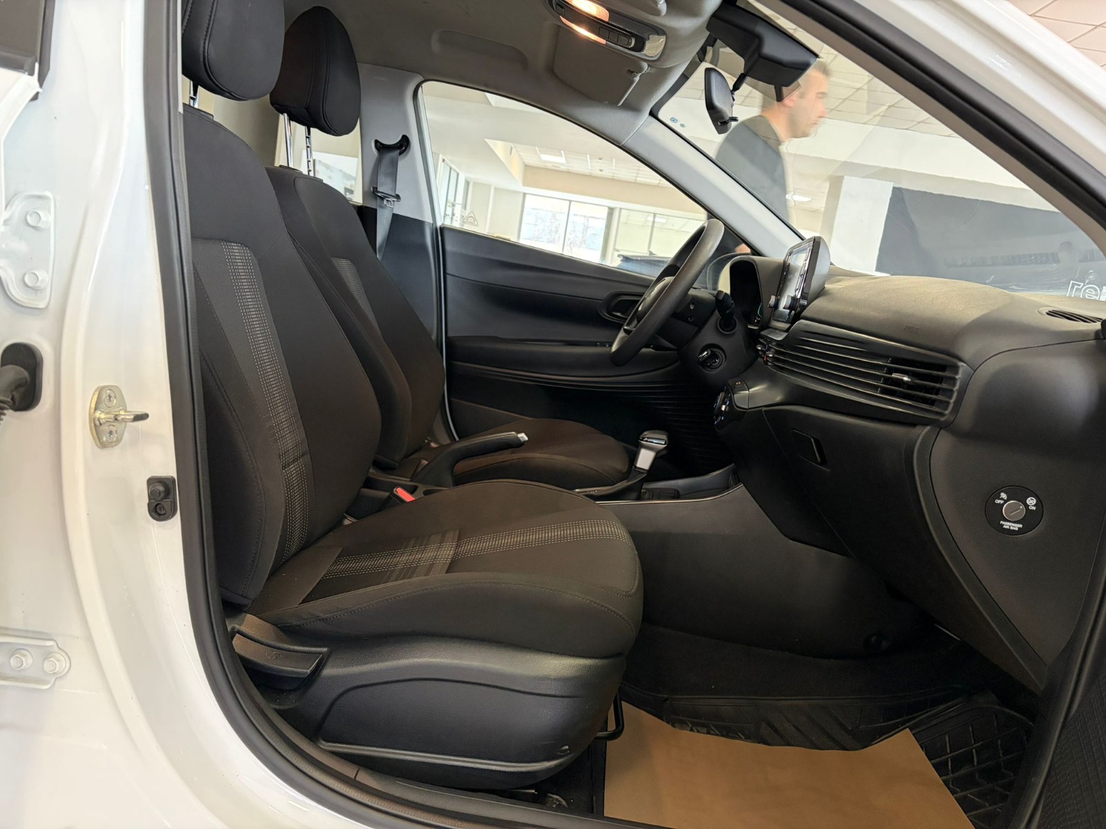 2024 Benzin Otomatik Hyundai i20 Beyaz Ermat Motorlu Araçlar ve Tarım Ürünleri Sanayi Ticaret A.Ş.