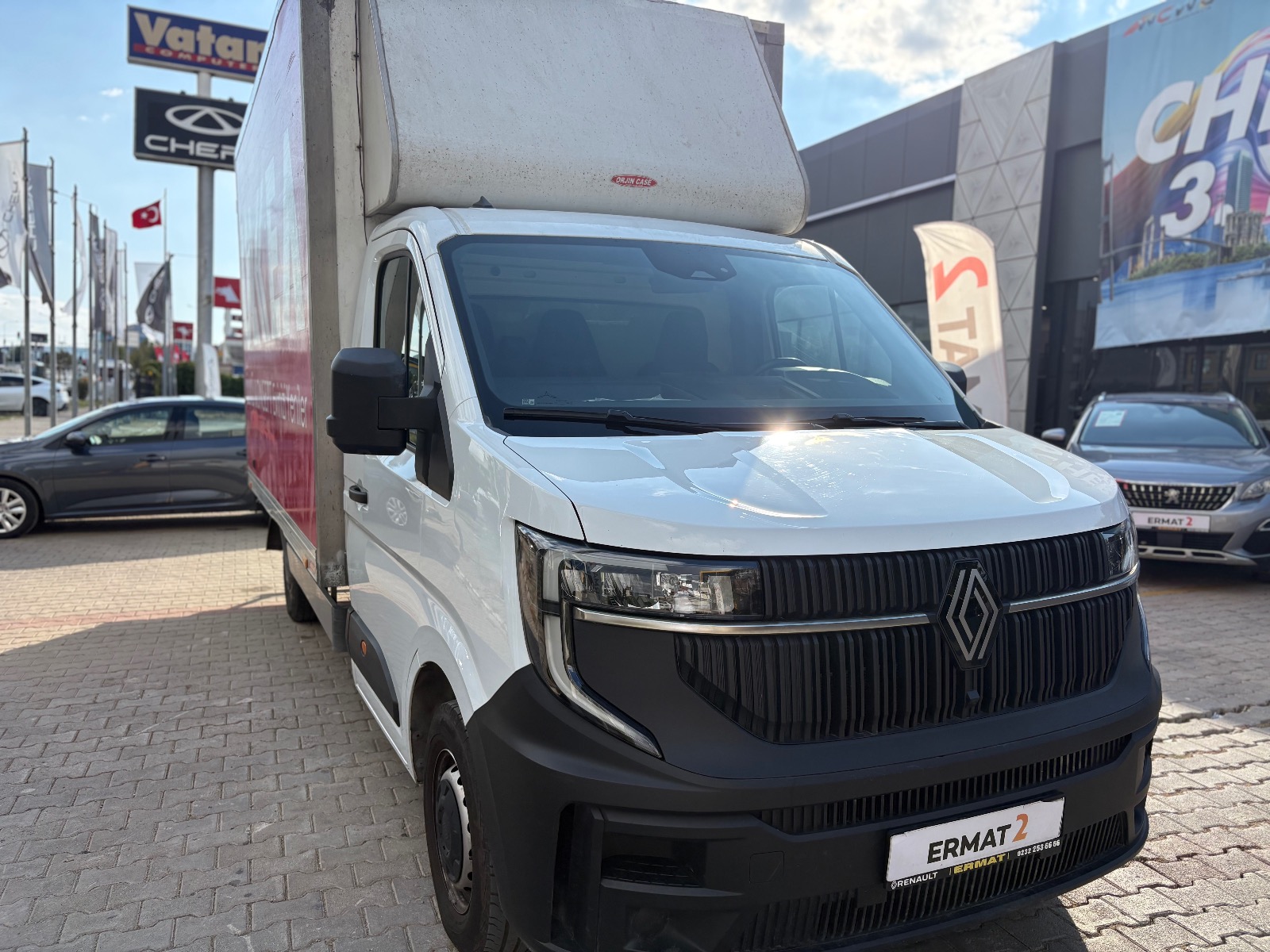2025 Dizel Manuel Renault Master Kamyonet Beyaz Ermat Motorlu Araçlar ve Tarım Ürünleri Sanayi Ticaret A.Ş.