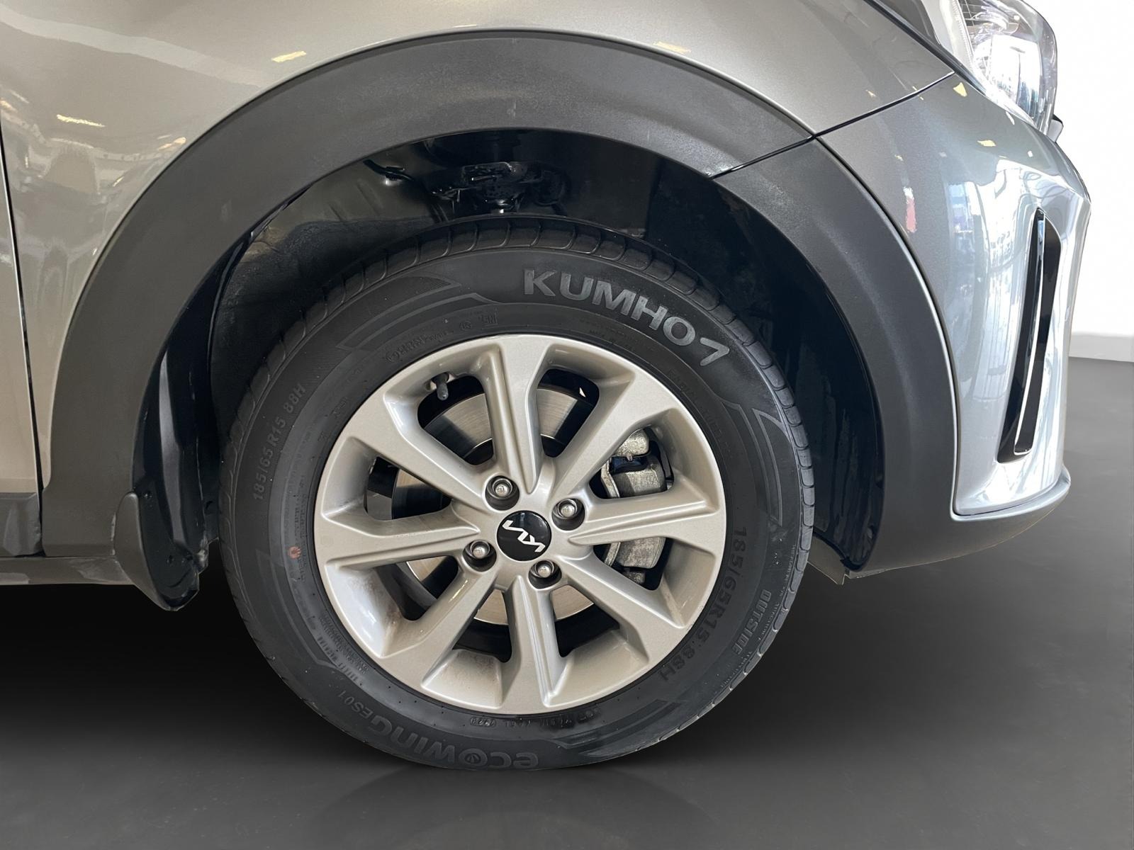 2023 Benzin Otomatik Kia Stonic Gri Ermat Motorlu Araçlar ve Tarım Ürünleri Sanayi Ticaret A.Ş.