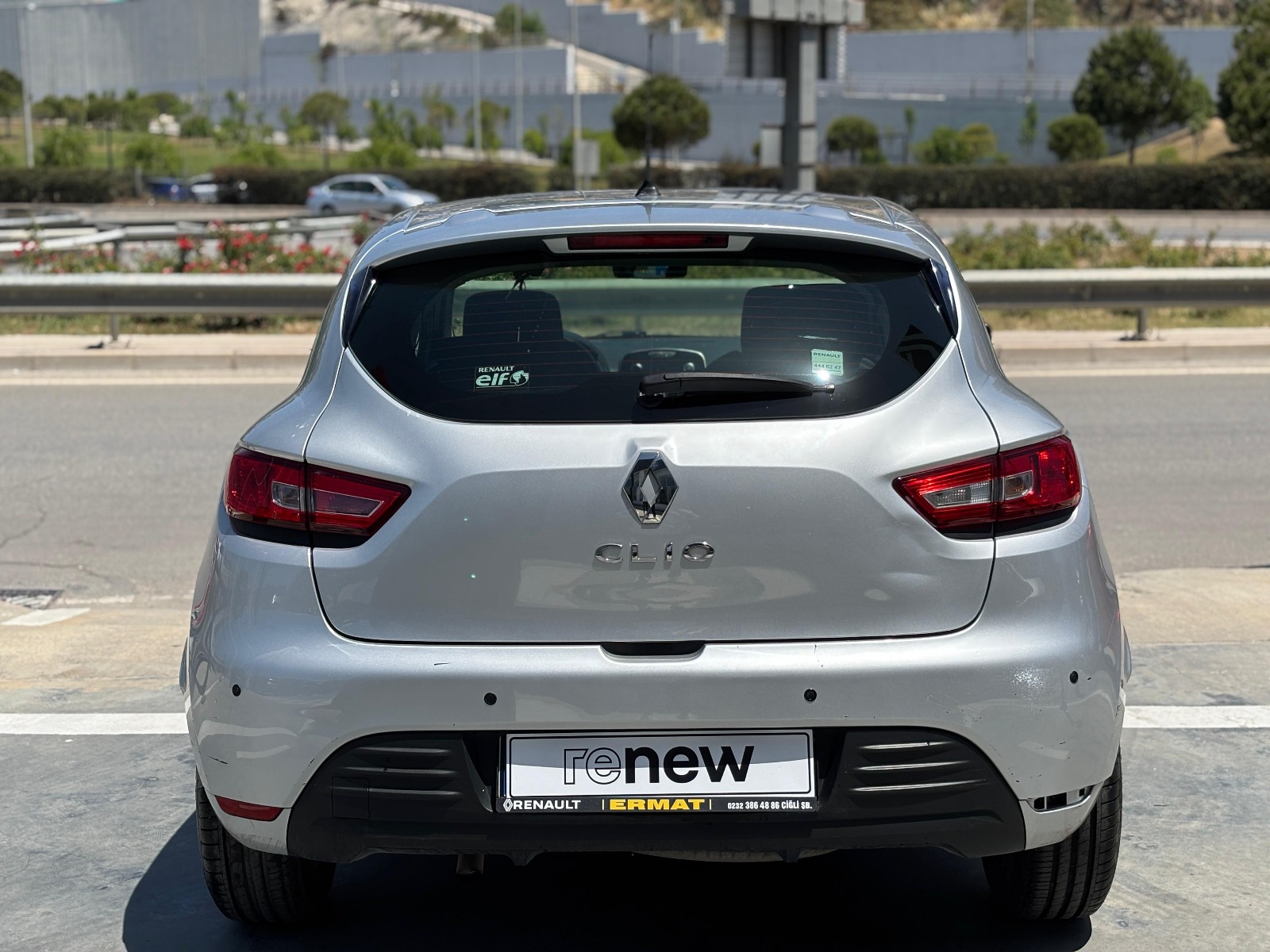 2019 Benzin Manuel Renault Clio Gümüş Gri Ermat Motorlu Araçlar ve Tarım Ürünleri Sanayi Ticaret A.Ş.