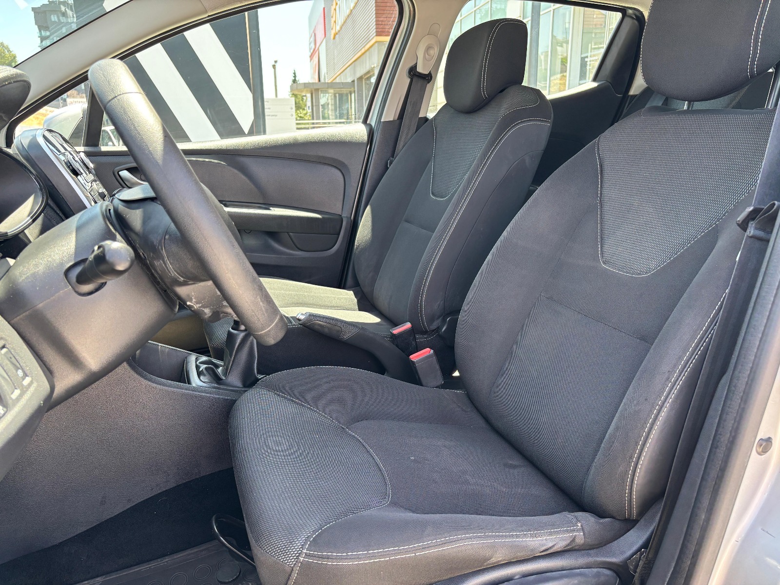2019 Benzin Manuel Renault Clio Gümüş Gri Ermat Motorlu Araçlar ve Tarım Ürünleri Sanayi Ticaret A.Ş.