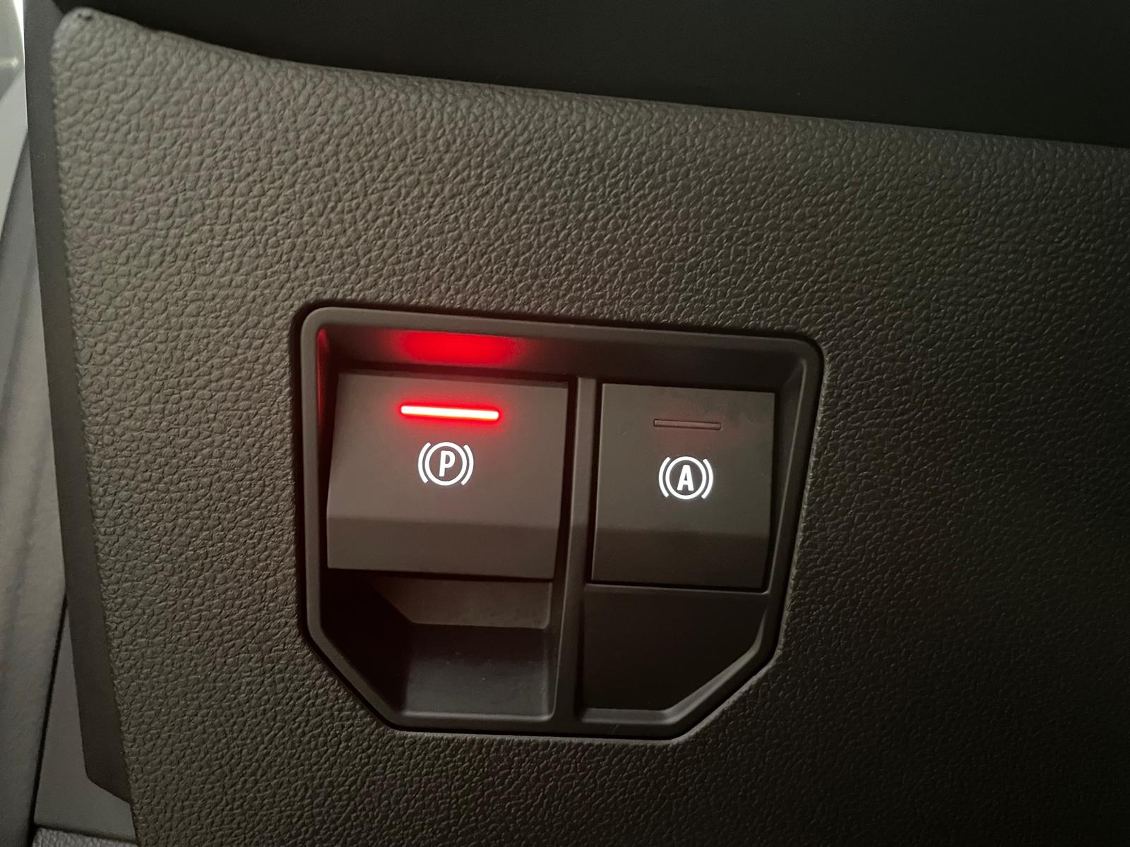 2024 Elektrik Otomatik Renault Megane E-Tech Gri Ermat Motorlu Araçlar ve Tarım Ürünleri Sanayi Ticaret A.Ş.