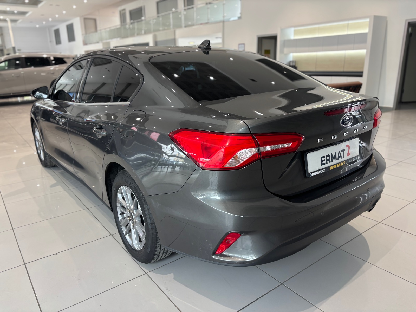 2024 Dizel Otomatik Ford Focus Gri Ermat Motorlu Araçlar ve Tarım Ürünleri Sanayi Ticaret A.Ş.