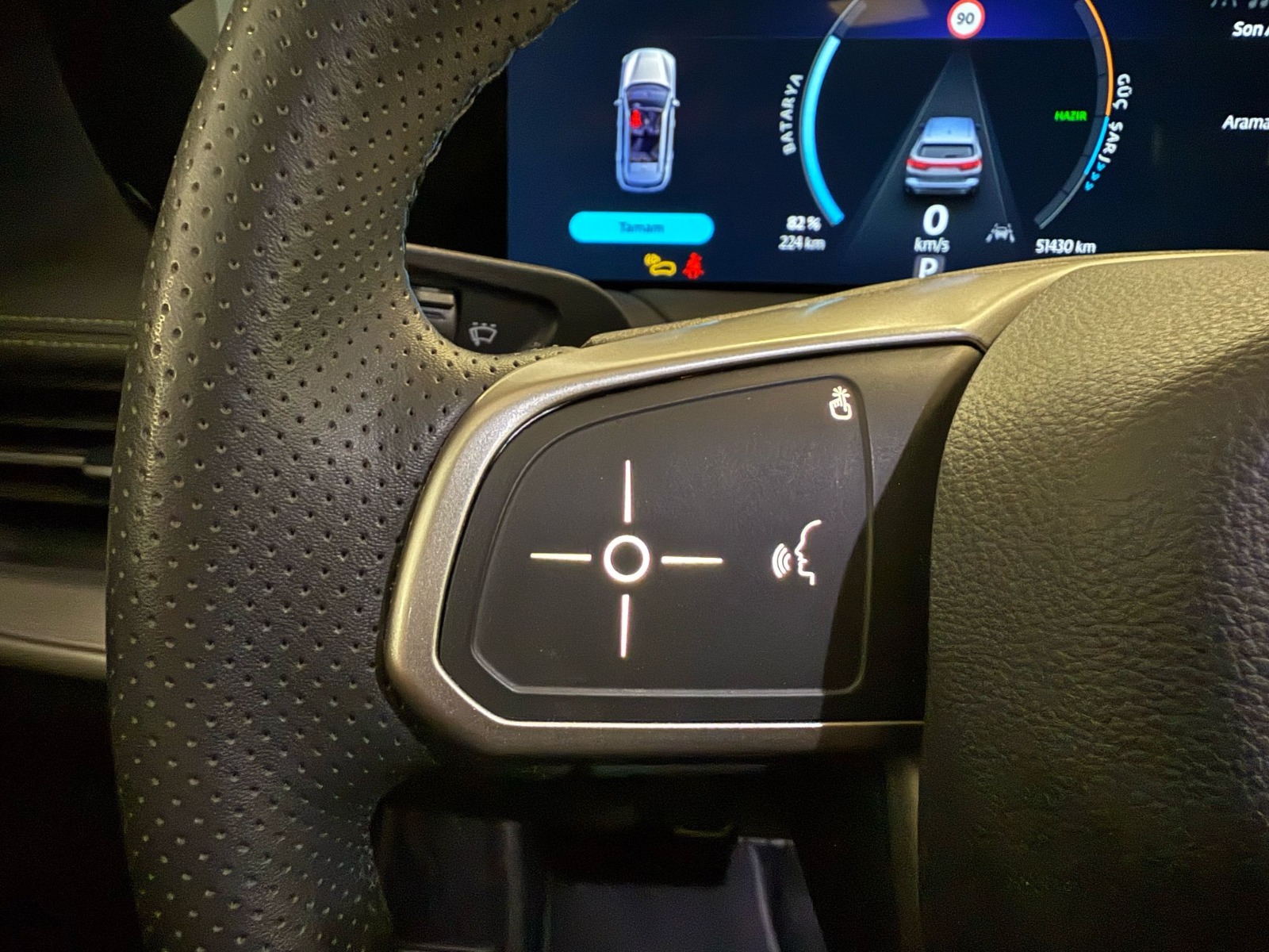 2023 Elektrik Otomatik TOGG T10X V2 AWD  Kırmızı Ermat Motorlu Araçlar ve Tarım Ürünleri Sanayi Ticaret A.Ş.