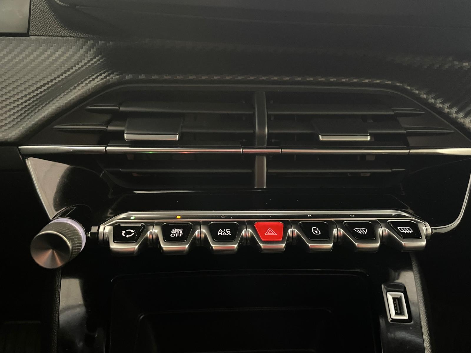 2020 Benzin Otomatik Peugeot 2008 Turuncu Ermat Motorlu Araçlar ve Tarım Ürünleri Sanayi Ticaret A.Ş.