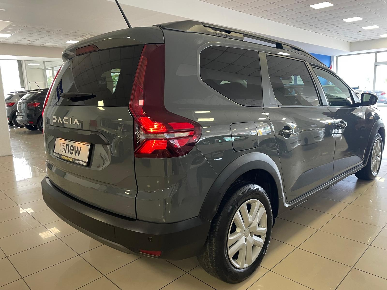 2023 Benzin Manuel Dacia Jogger Gri Ermat Motorlu Araçlar ve Tarım Ürünleri Sanayi Ticaret A.Ş.