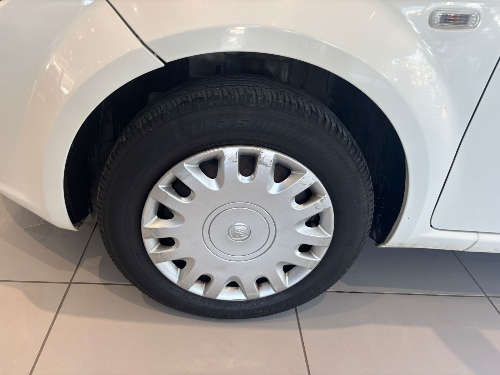 2015 Benzin Manuel Fiat Linea Beyaz Ermat Motorlu Araçlar ve Tarım Ürünleri Sanayi Ticaret A.Ş.