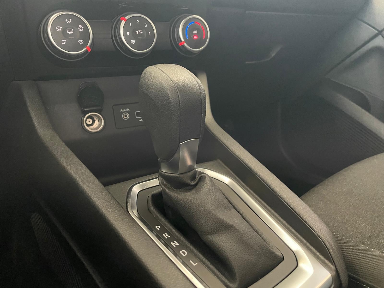 2023 Benzin Otomatik Renault Clio Lacivert Ermat Motorlu Araçlar ve Tarım Ürünleri Sanayi Ticaret A.Ş.