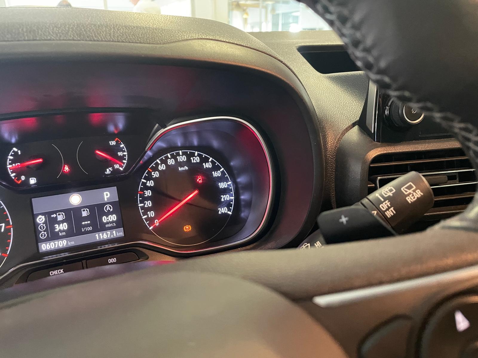 2023 Dizel Otomatik Opel Combo Gri Ermat Motorlu Araçlar ve Tarım Ürünleri Sanayi Ticaret A.Ş.