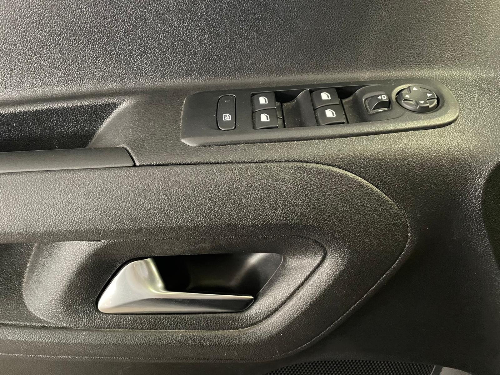 2023 Dizel Otomatik Opel Combo Gri Ermat Motorlu Araçlar ve Tarım Ürünleri Sanayi Ticaret A.Ş.