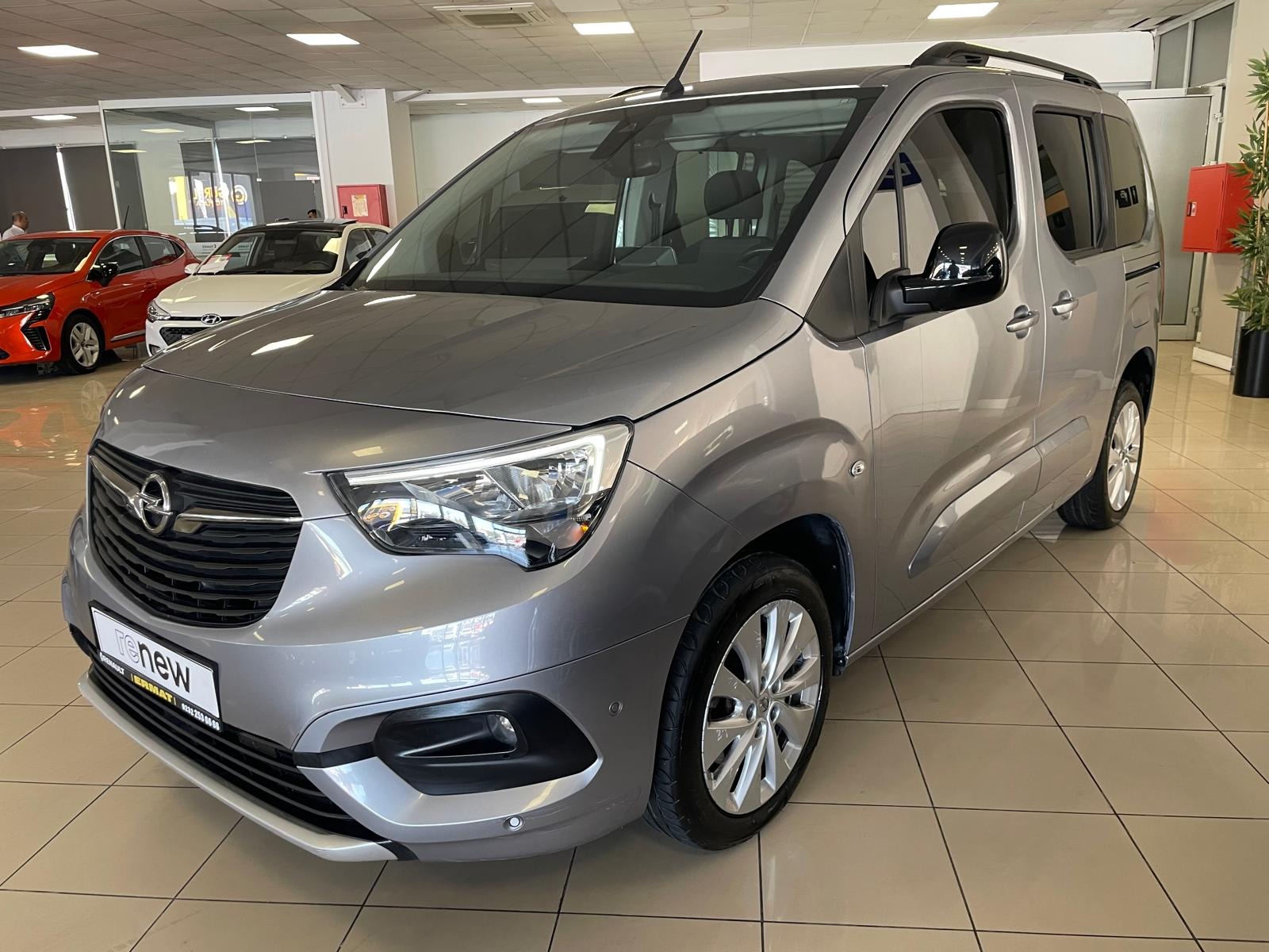 2023 Dizel Otomatik Opel Combo Gri Ermat Motorlu Araçlar ve Tarım Ürünleri Sanayi Ticaret A.Ş.
