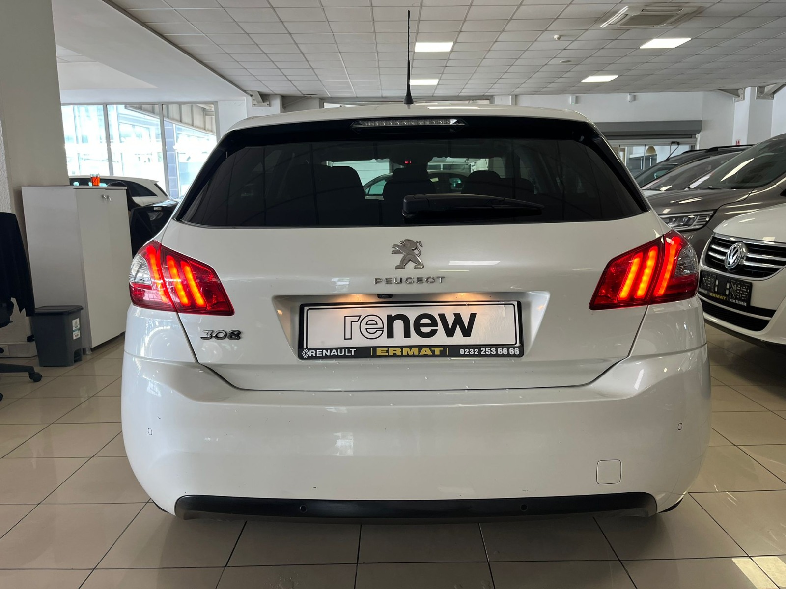 2020 Benzin Otomatik Peugeot 308 Beyaz Ermat Motorlu Araçlar ve Tarım Ürünleri Sanayi Ticaret A.Ş.