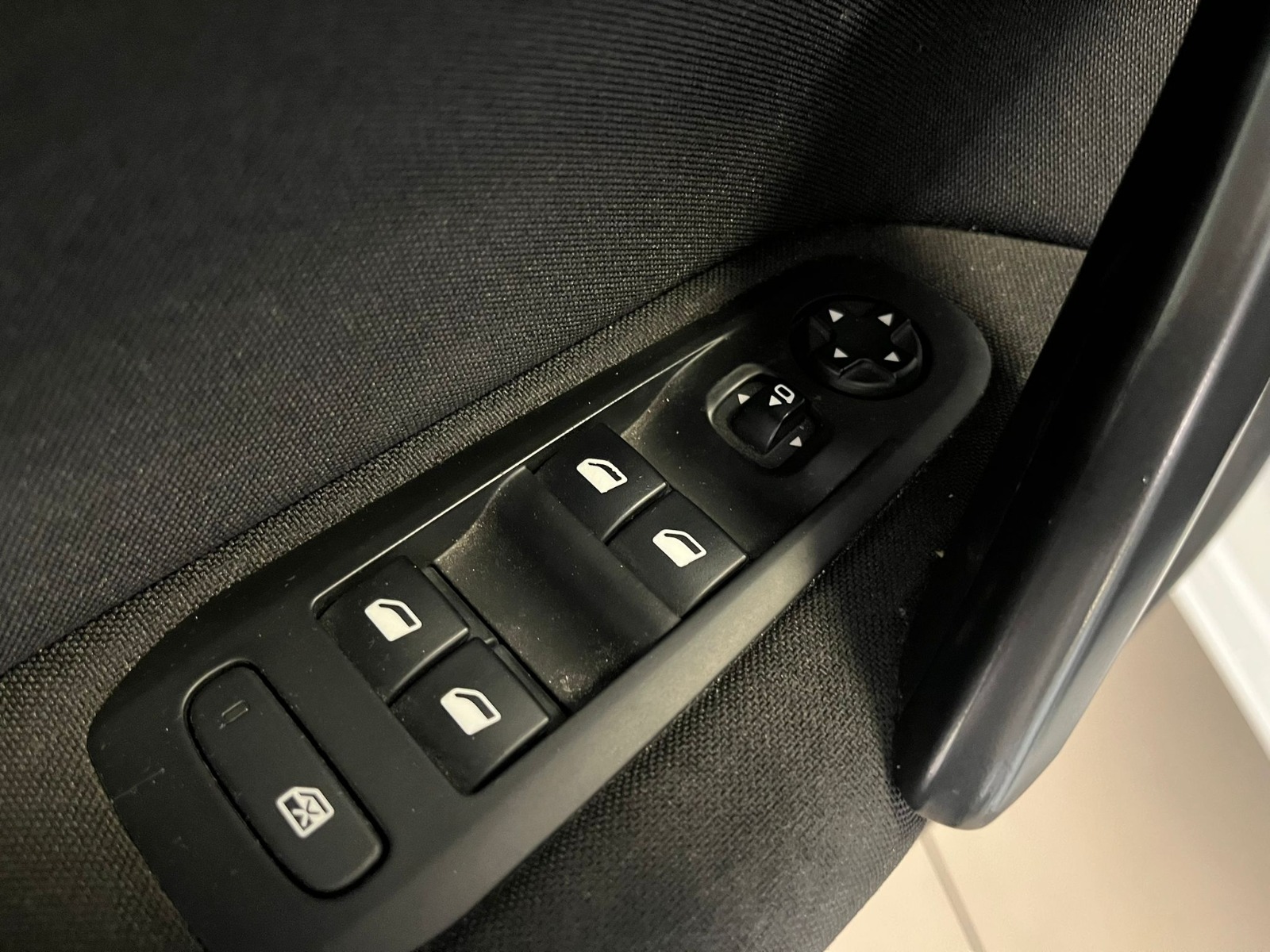 2020 Benzin Otomatik Peugeot 308 Beyaz Ermat Motorlu Araçlar ve Tarım Ürünleri Sanayi Ticaret A.Ş.