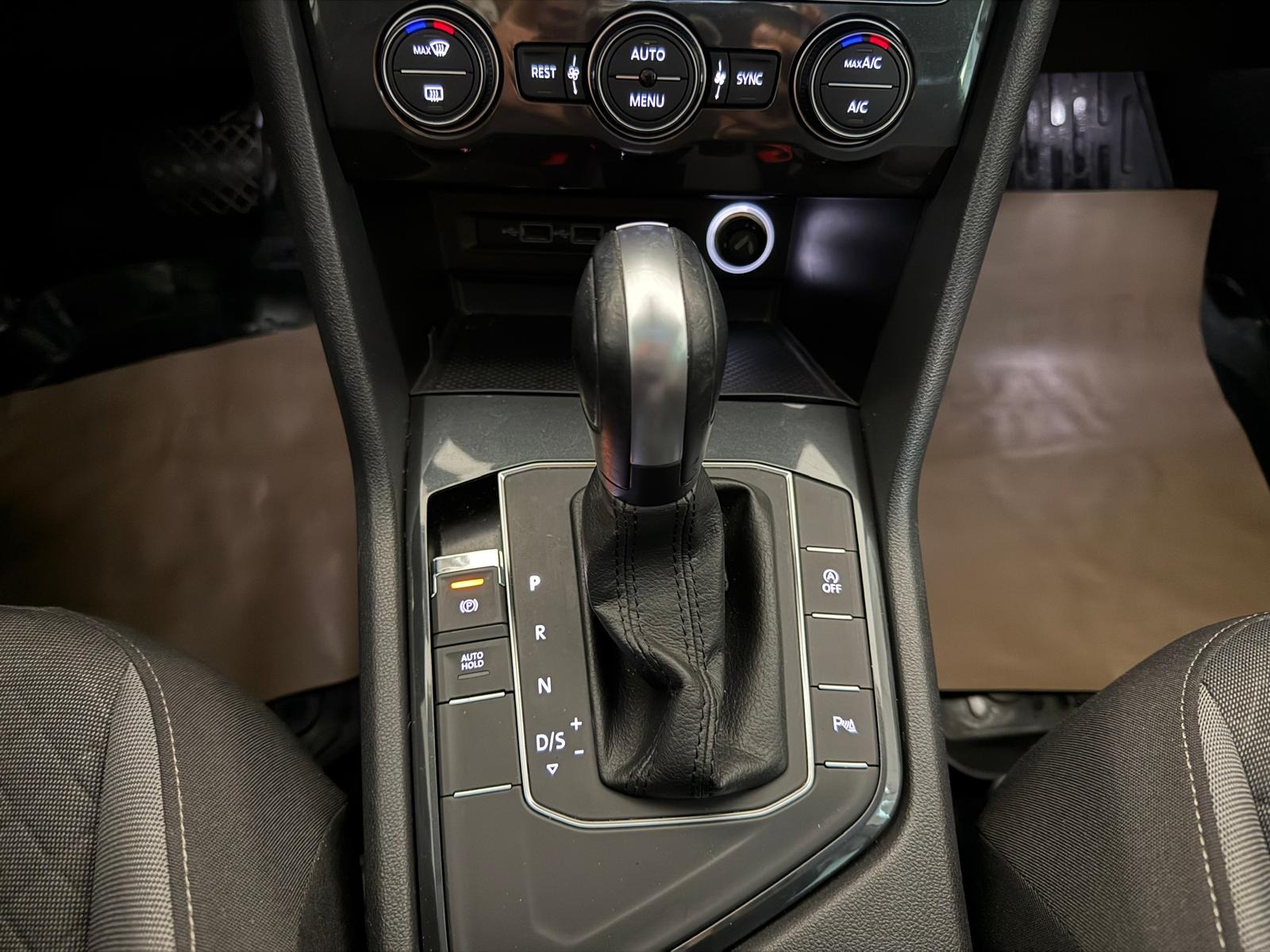 2020 Benzin Otomatik Volkswagen Tiguan Beyaz Ermat Motorlu Araçlar ve Tarım Ürünleri Sanayi Ticaret A.Ş.