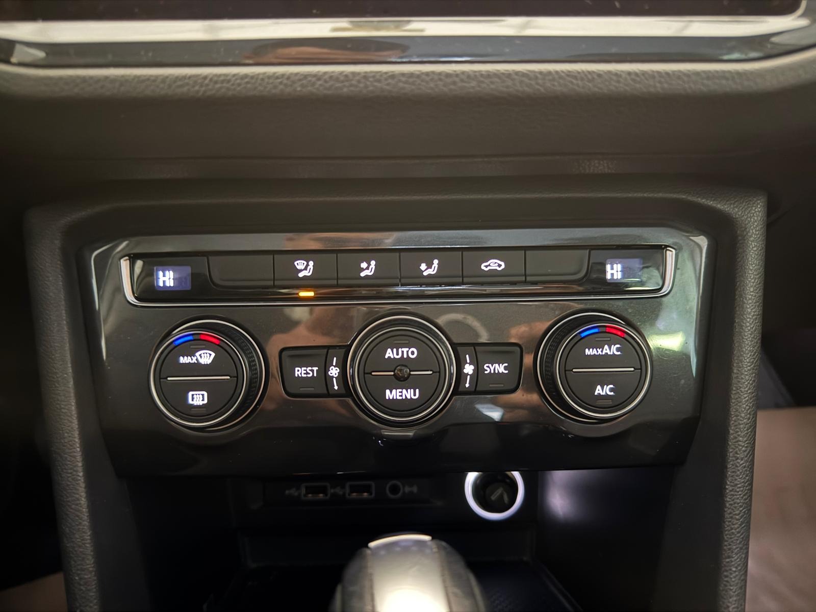 2020 Benzin Otomatik Volkswagen Tiguan Beyaz Ermat Motorlu Araçlar ve Tarım Ürünleri Sanayi Ticaret A.Ş.