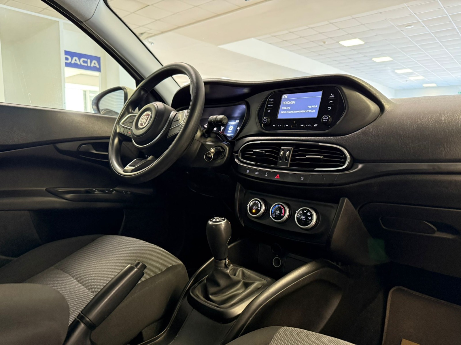 2023 Dizel Manuel Fiat Egea Beyaz Ermat Motorlu Araçlar ve Tarım Ürünleri Sanayi Ticaret A.Ş.