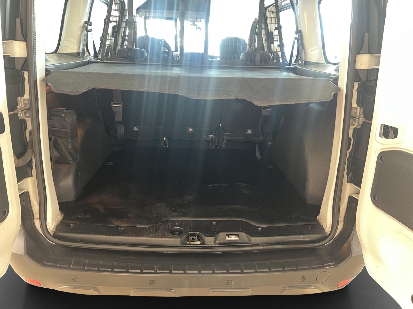 2018 Dizel Manuel Dacia Dokker Beyaz Ermat Motorlu Araçlar ve Tarım Ürünleri Sanayi Ticaret A.Ş.