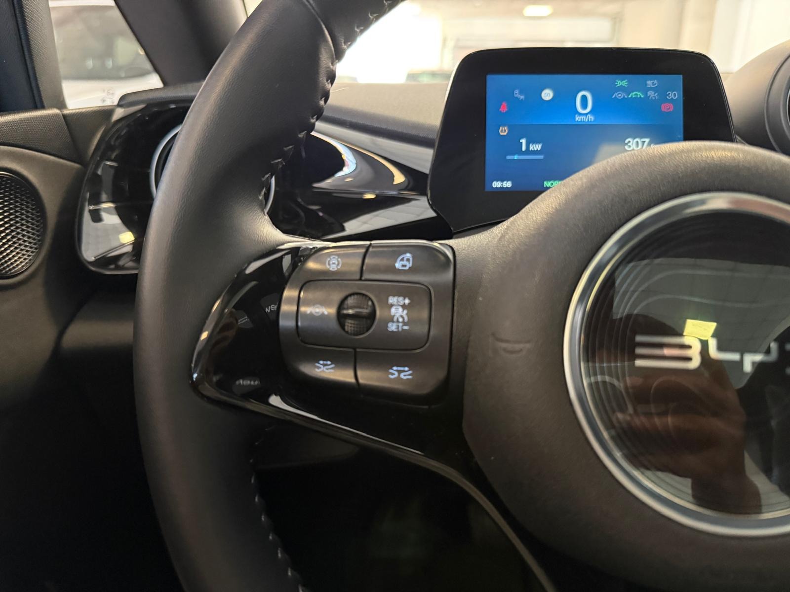 2024 Elektrik Otomatik BYD Dolphin Gri Ermat Motorlu Araçlar ve Tarım Ürünleri Sanayi Ticaret A.Ş.